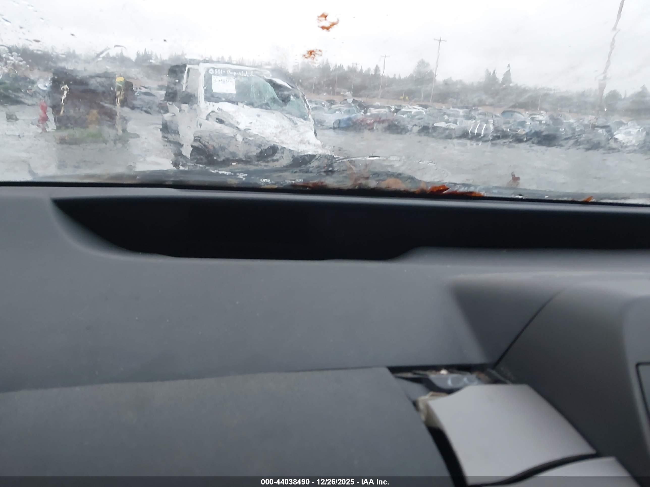 TOYOTA PRIUS image 7