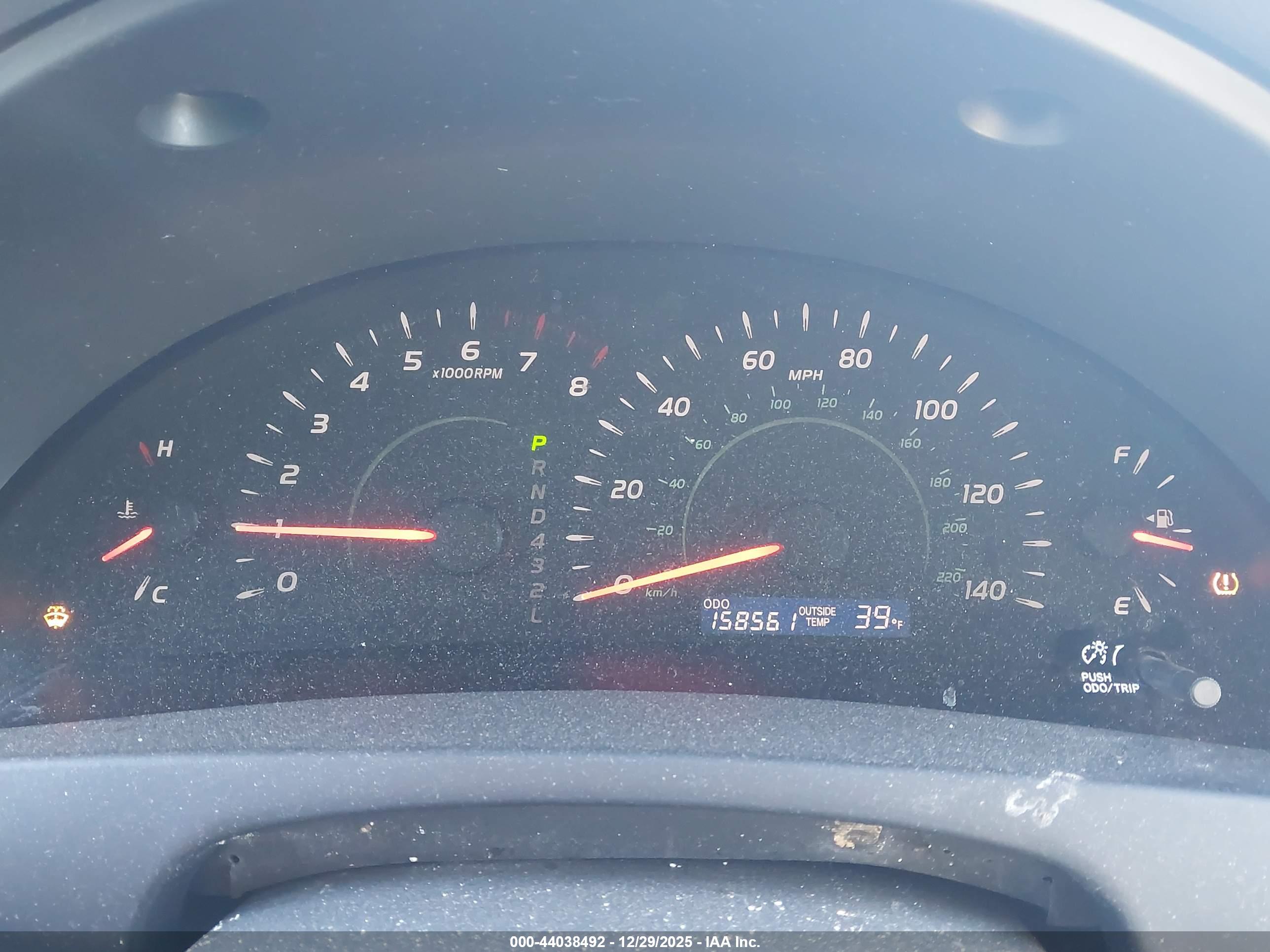 TOYOTA CAMRY image 7