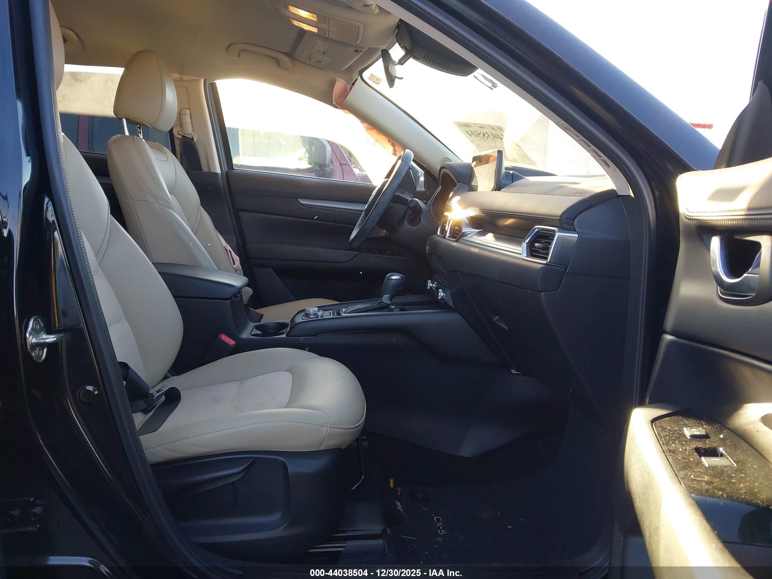 MAZDA CX-5 image 5