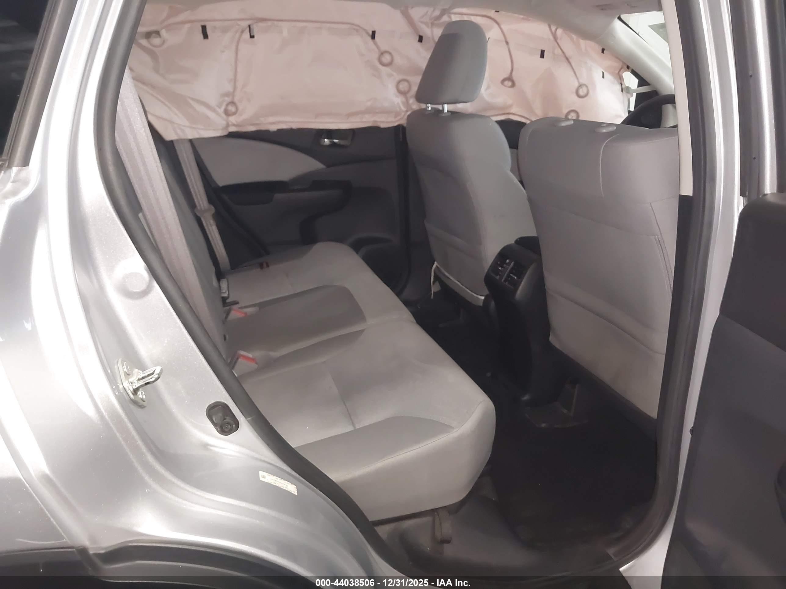 HONDA CR-V image 8