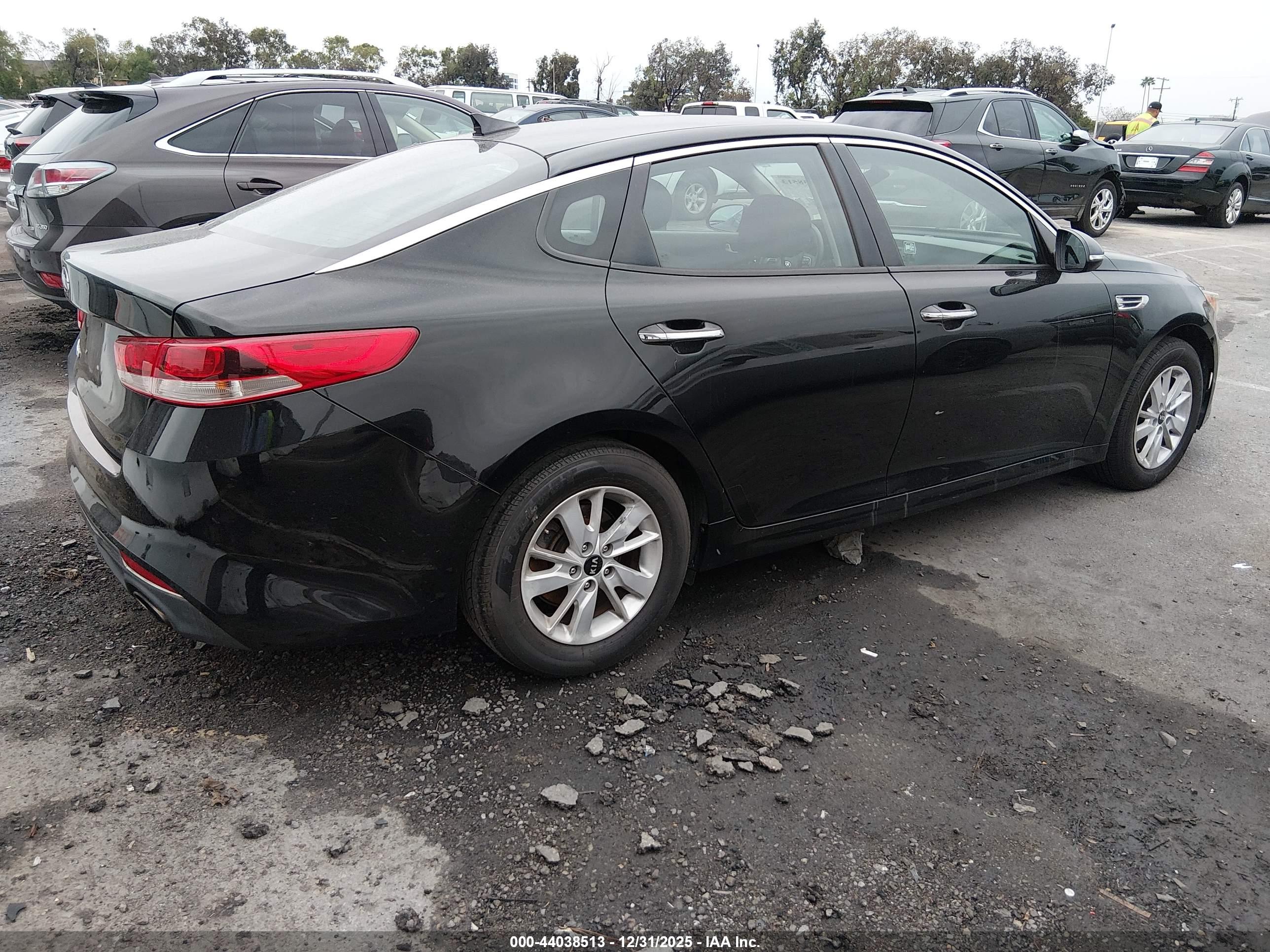 KIA OPTIMA image 4