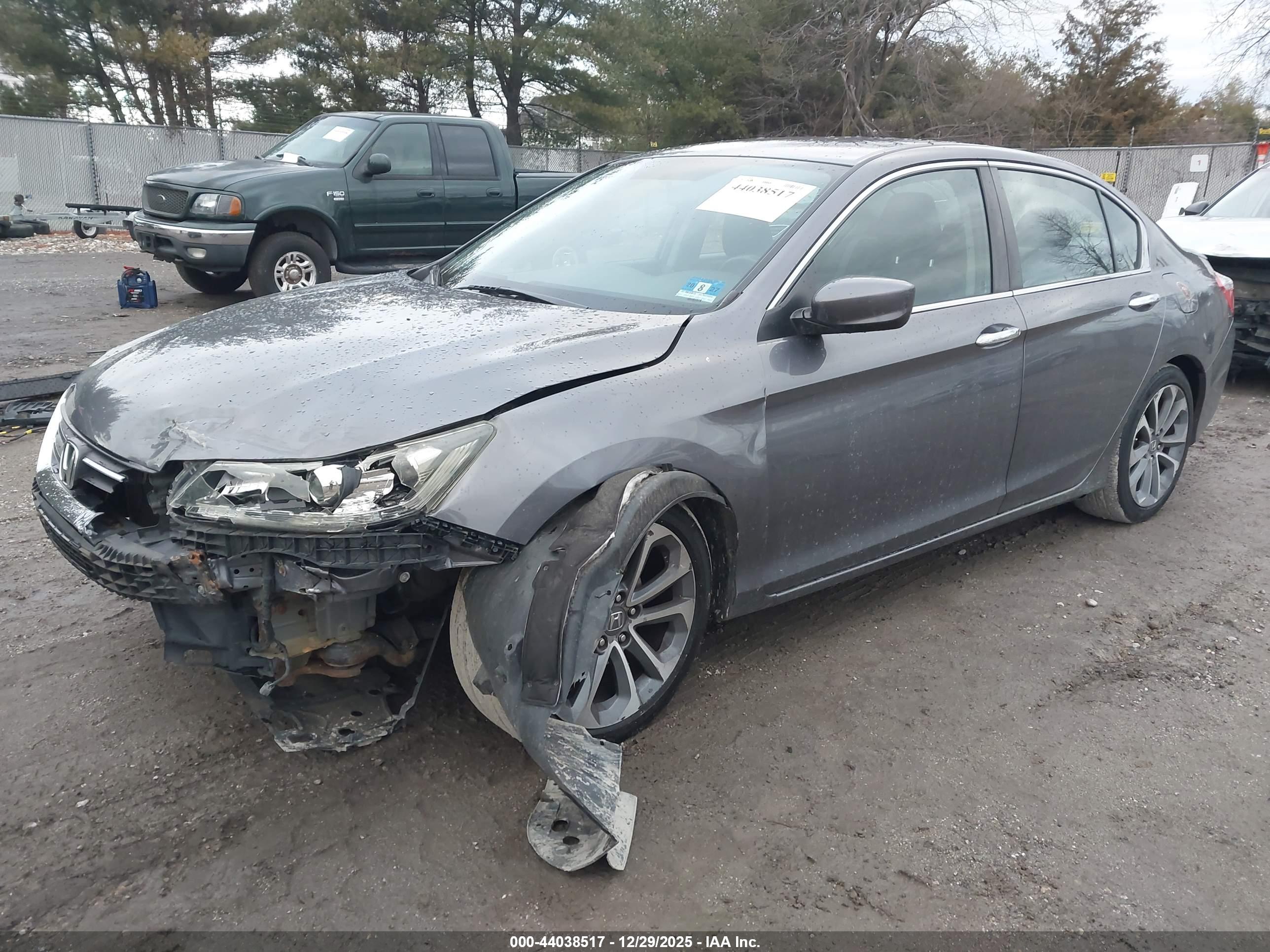 HONDA ACCORD image 2