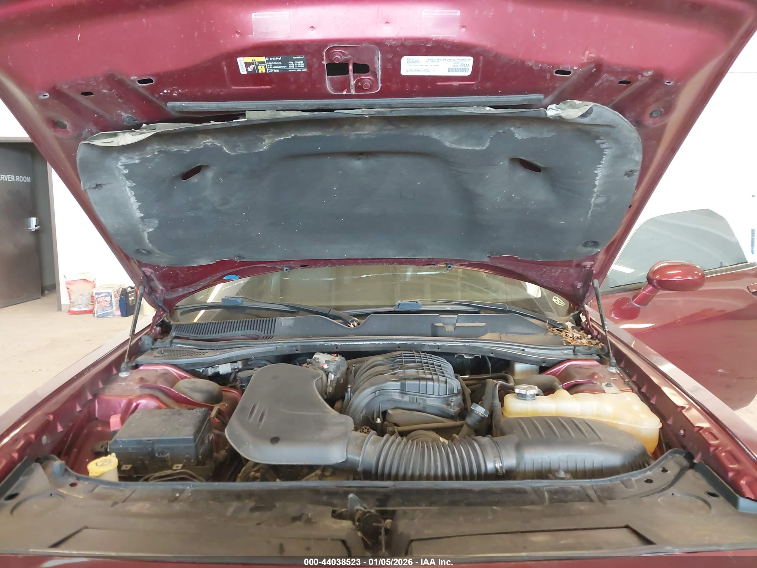 DODGE CHALLENGER image 10