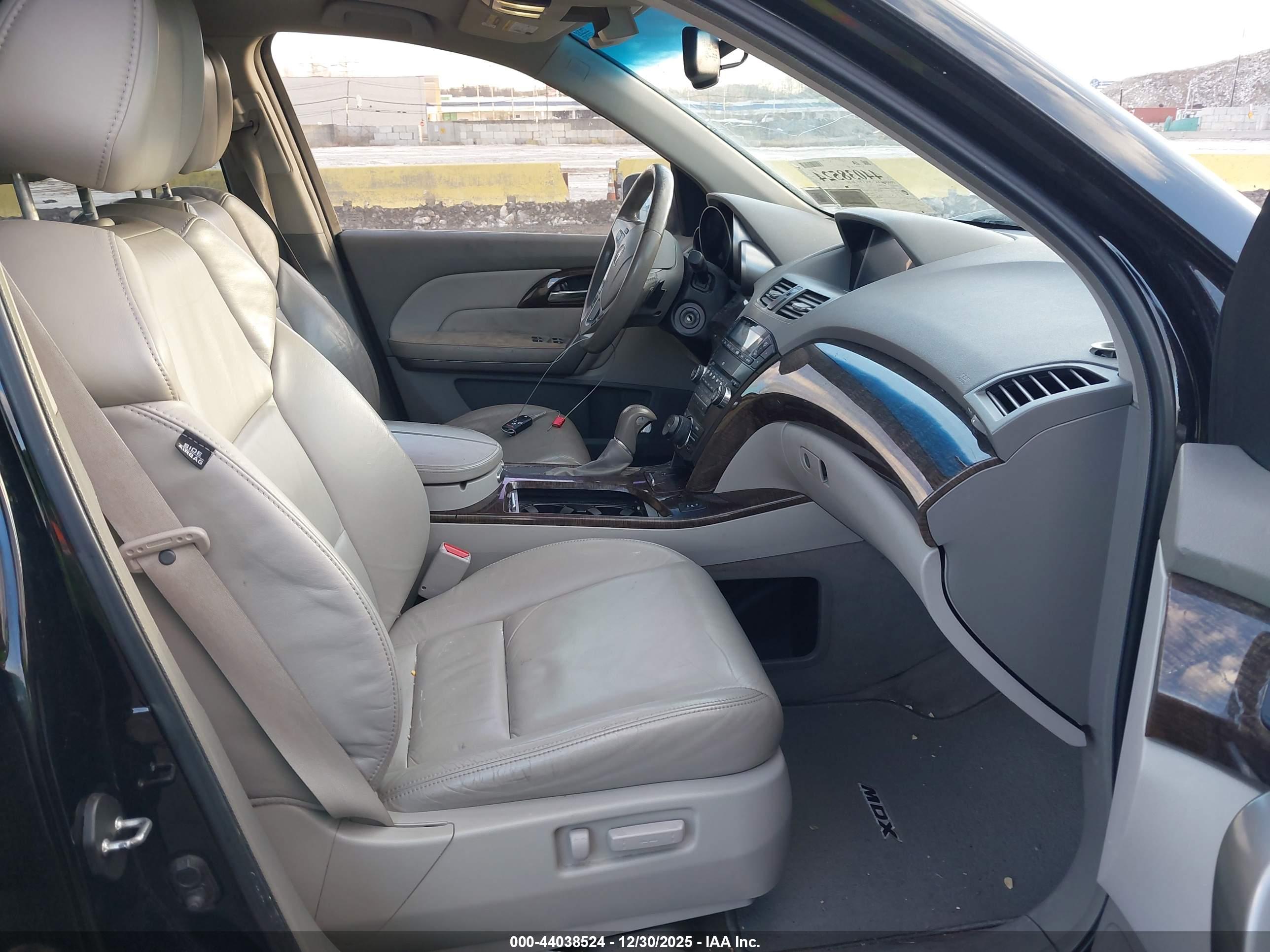 ACURA MDX image 5