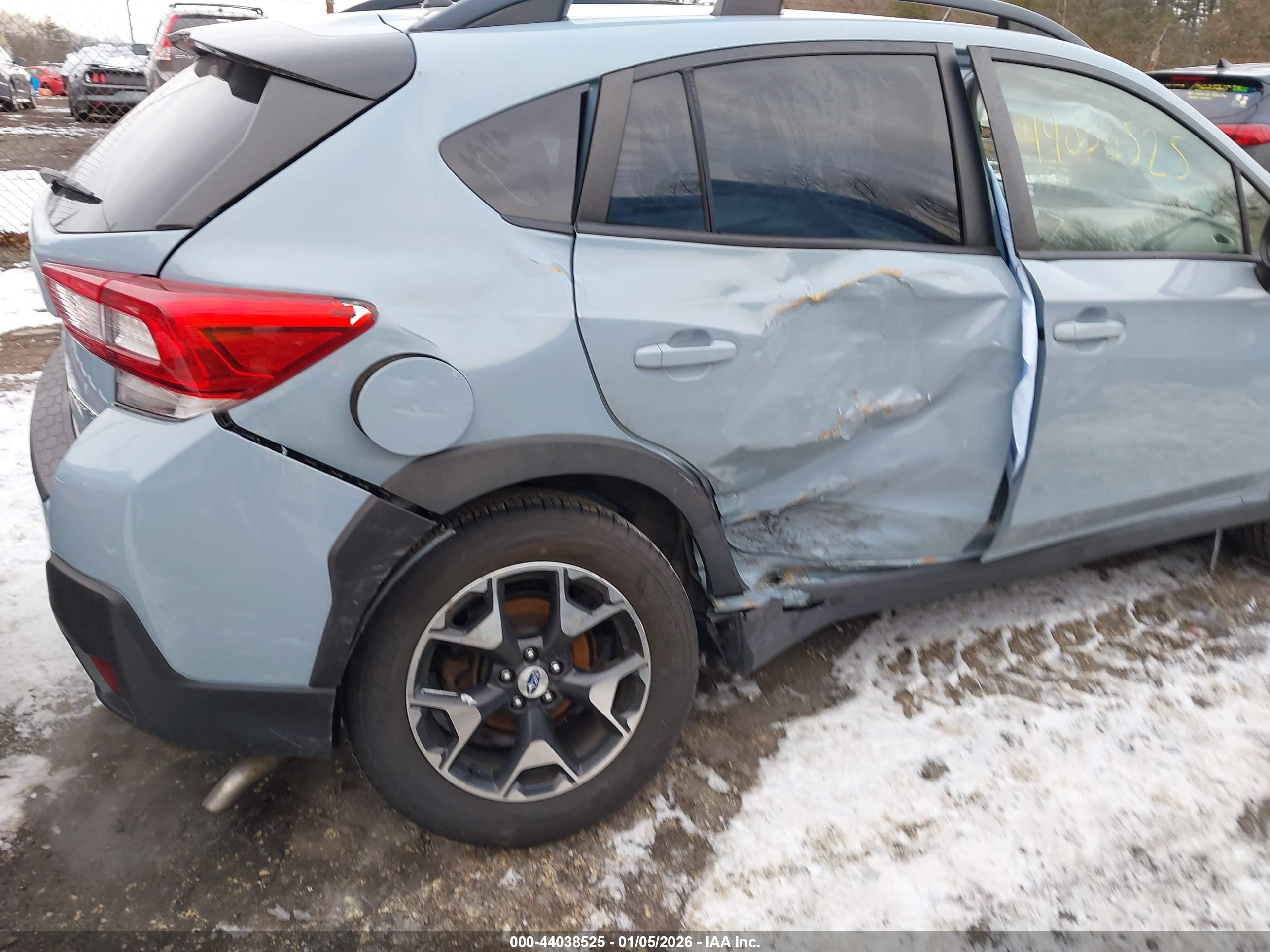 SUBARU CROSSTREK image 4