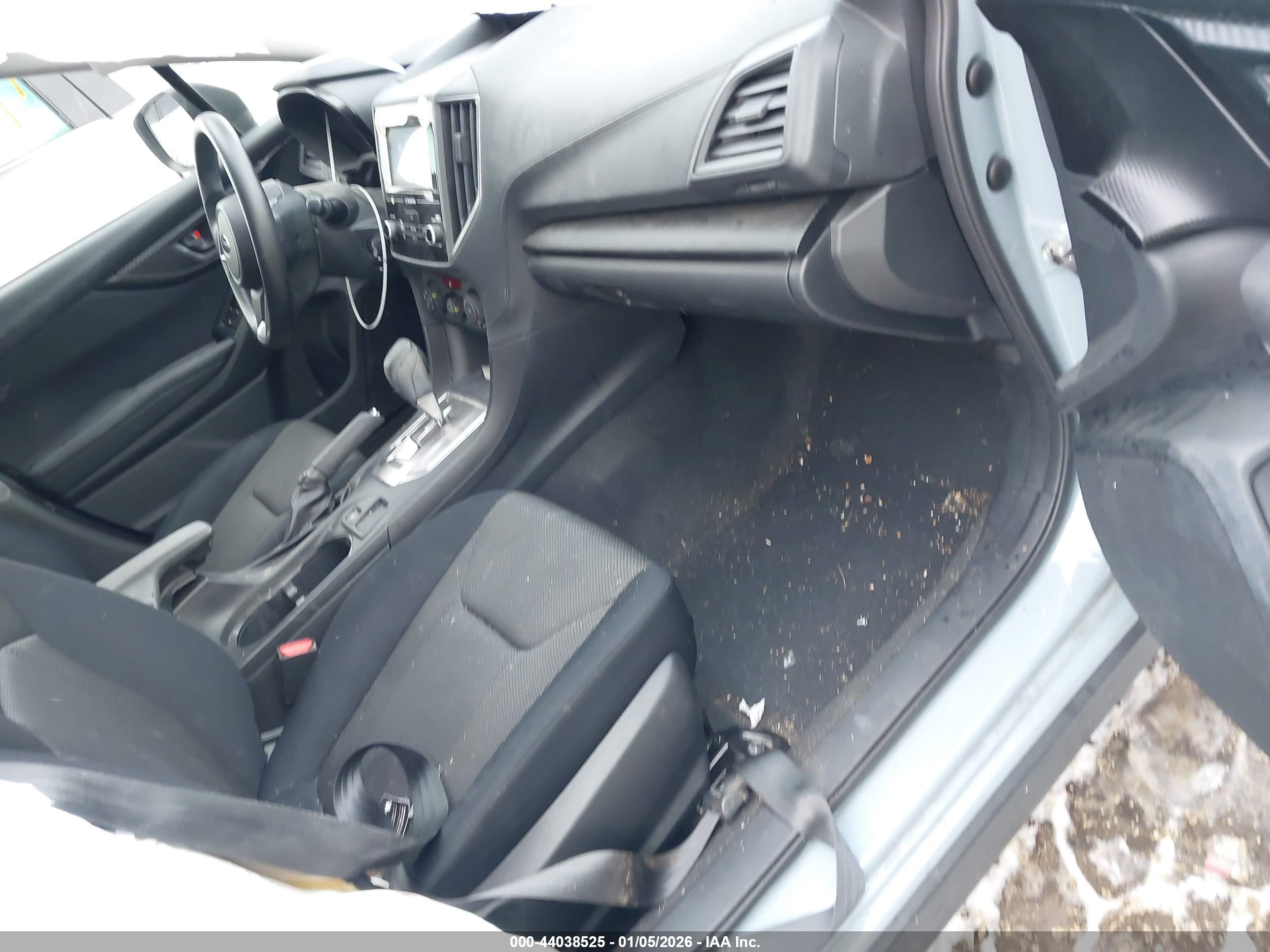 SUBARU CROSSTREK image 5