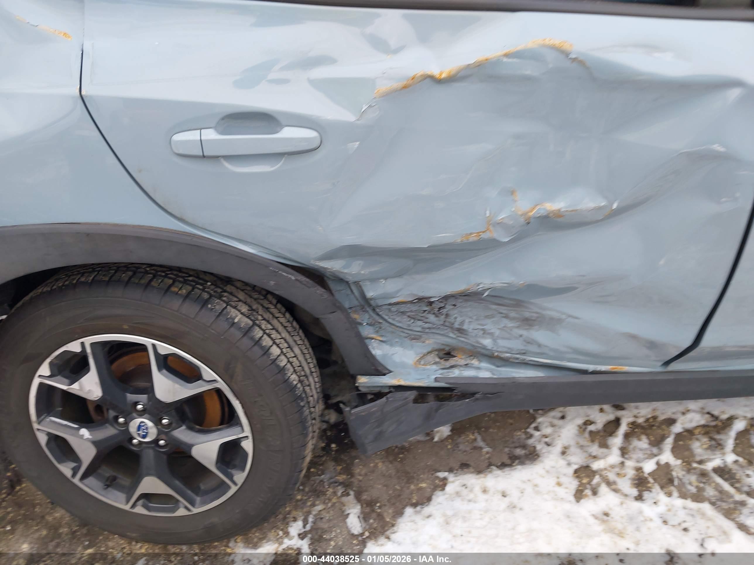 SUBARU CROSSTREK image 6
