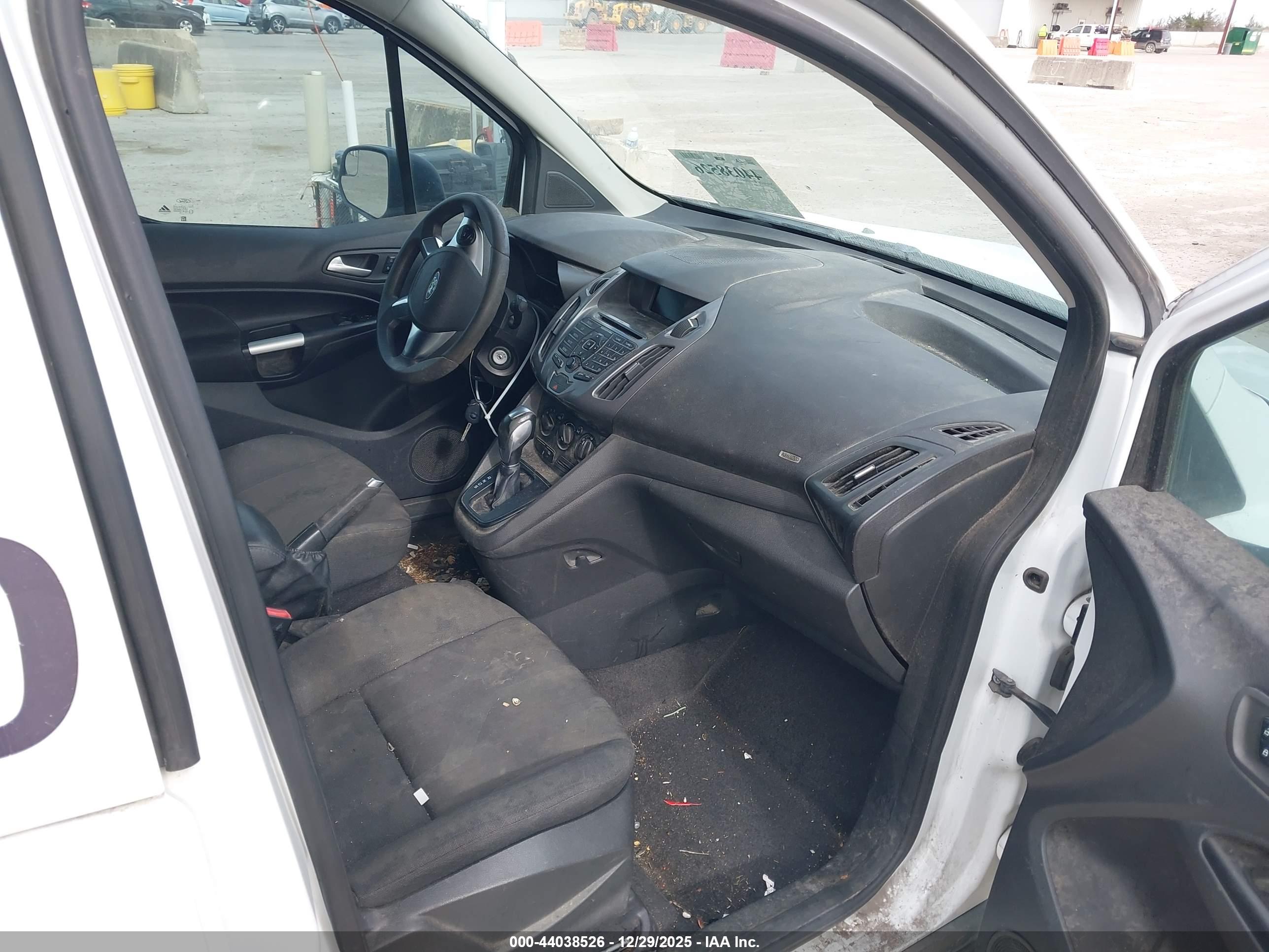 FORD TRANSIT image 5