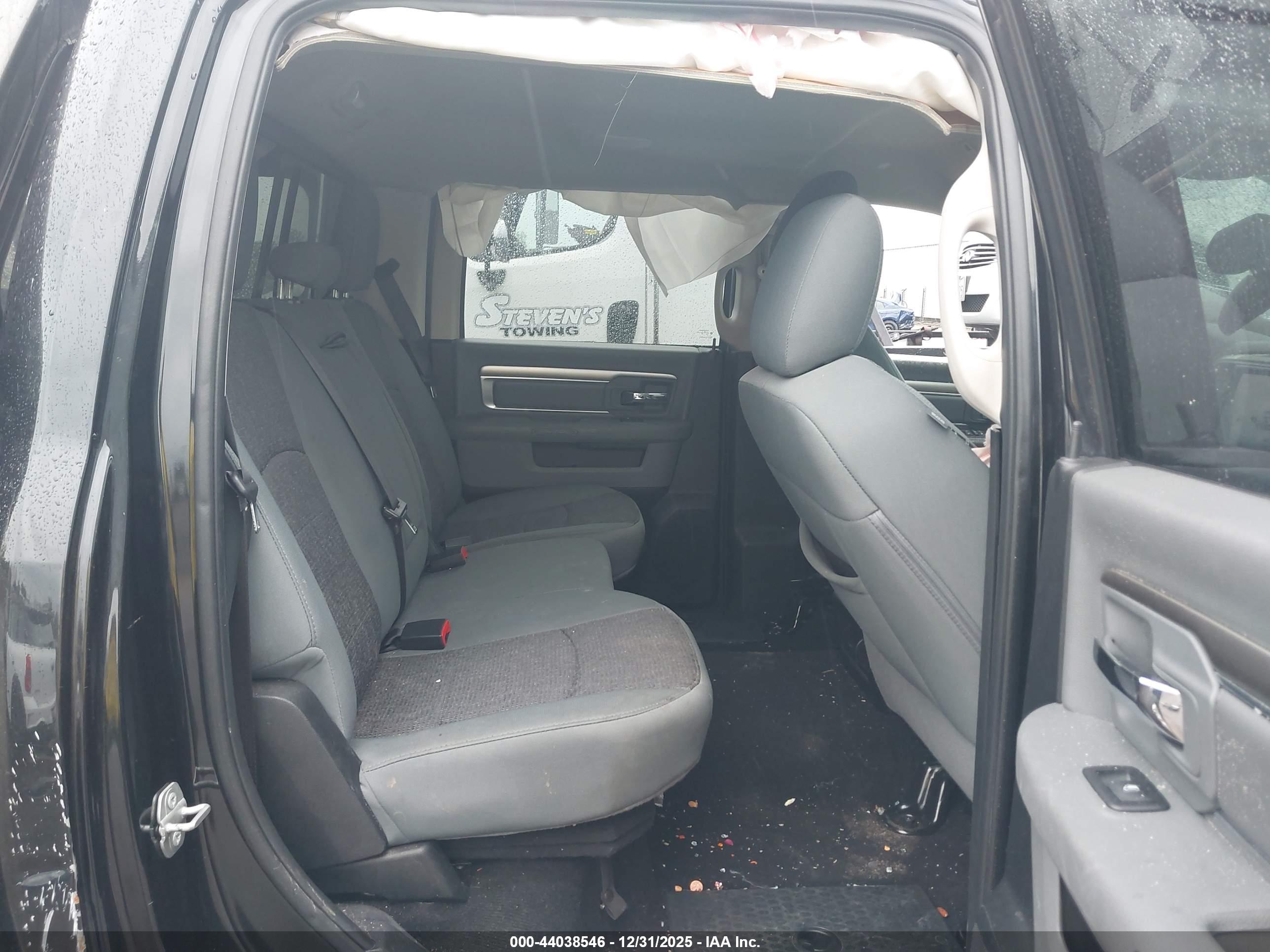RAM 1500 image 8