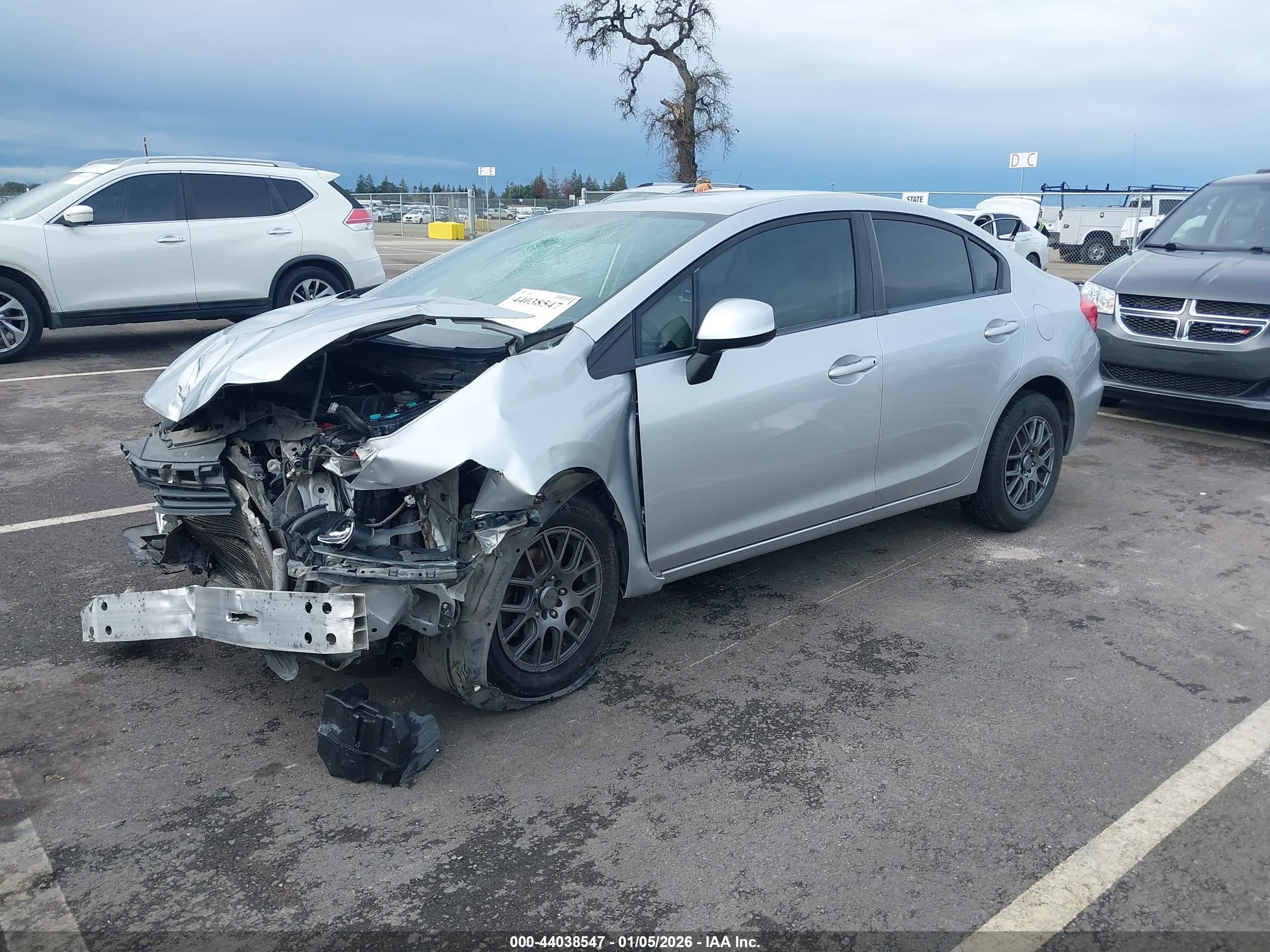 HONDA CIVIC image 2