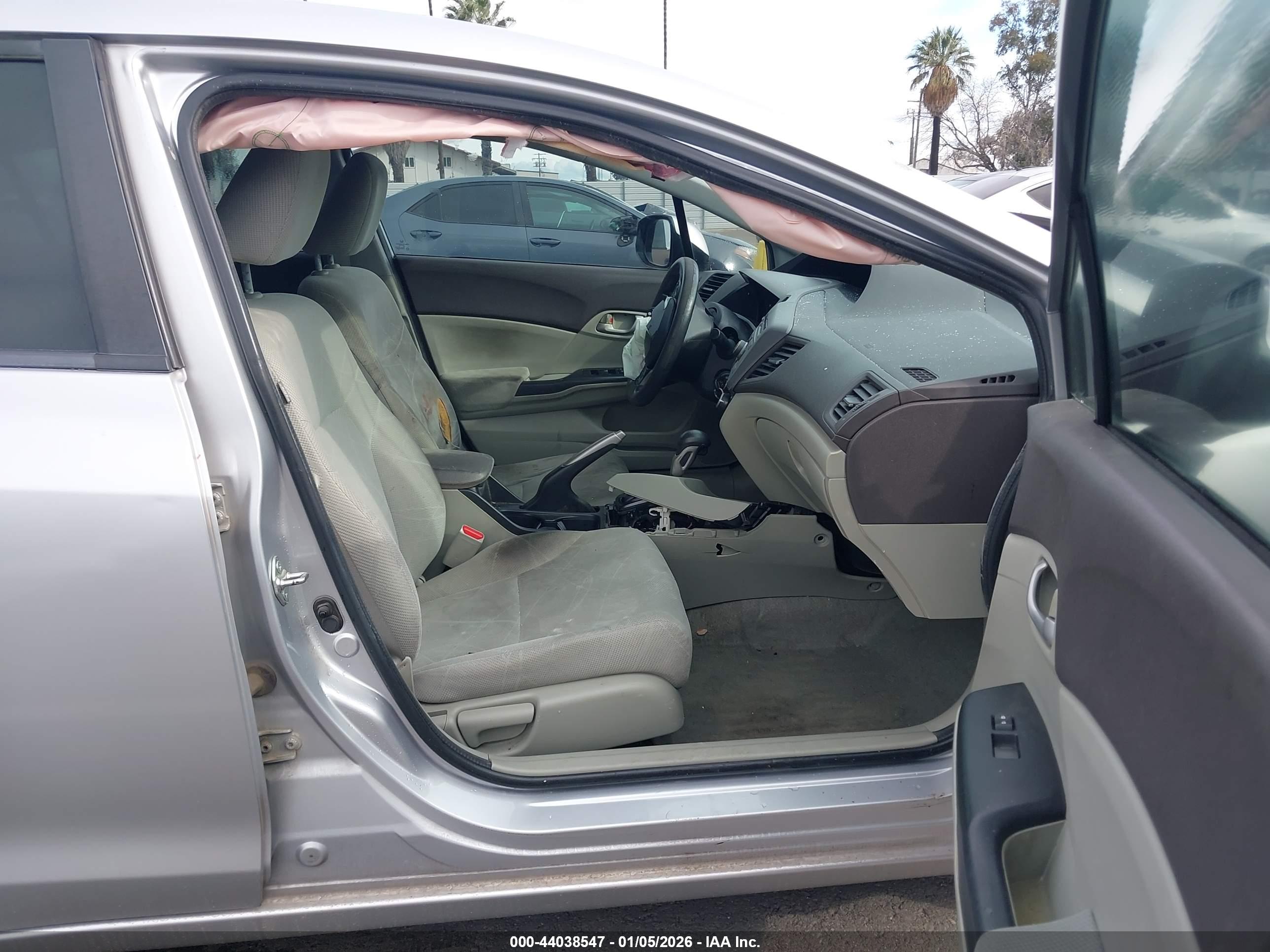 HONDA CIVIC image 5