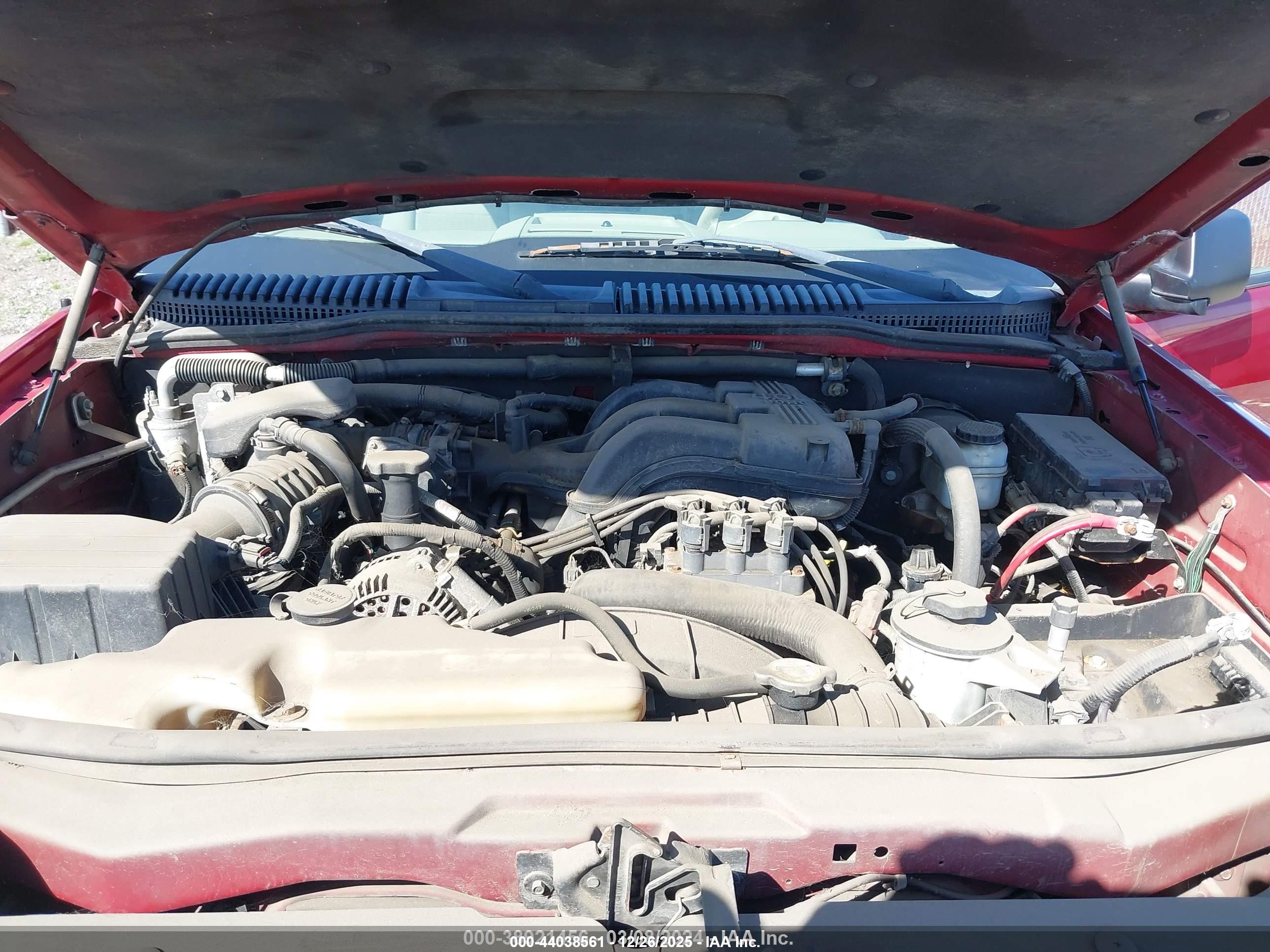 FORD EXPLORER image 10