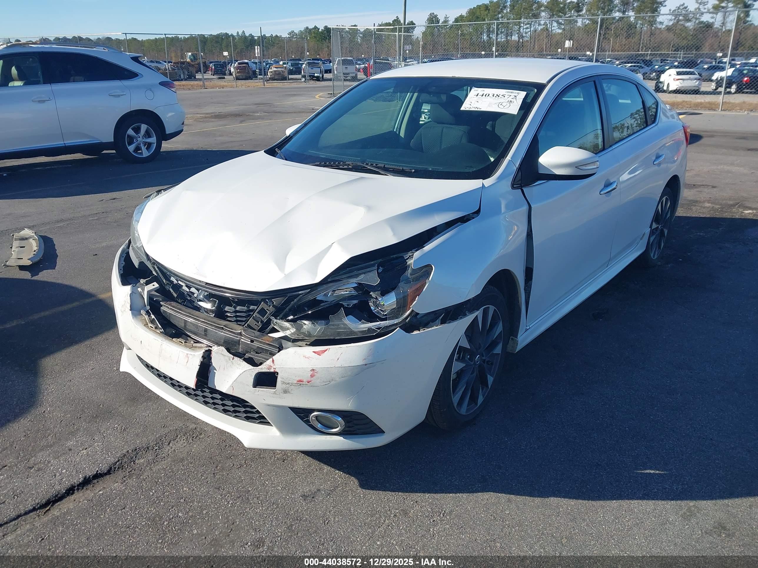 NISSAN SENTRA image 2