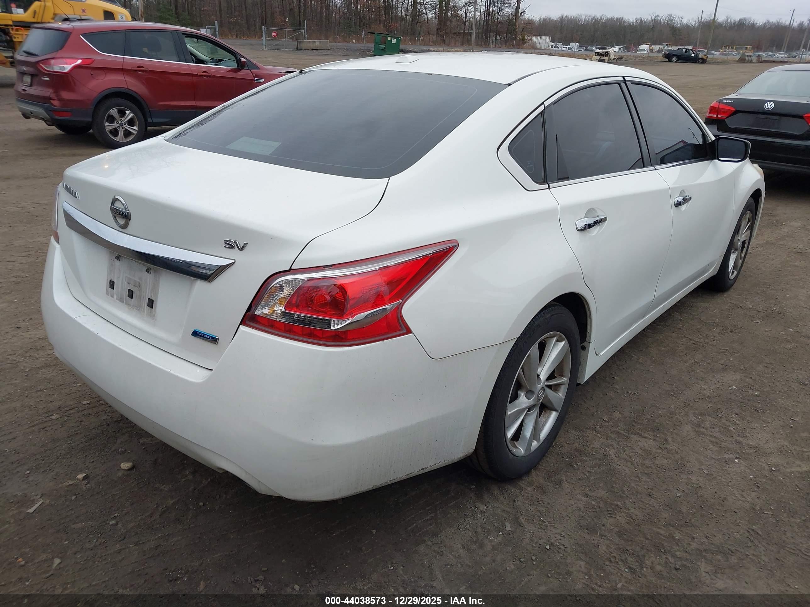 NISSAN ALTIMA image 4
