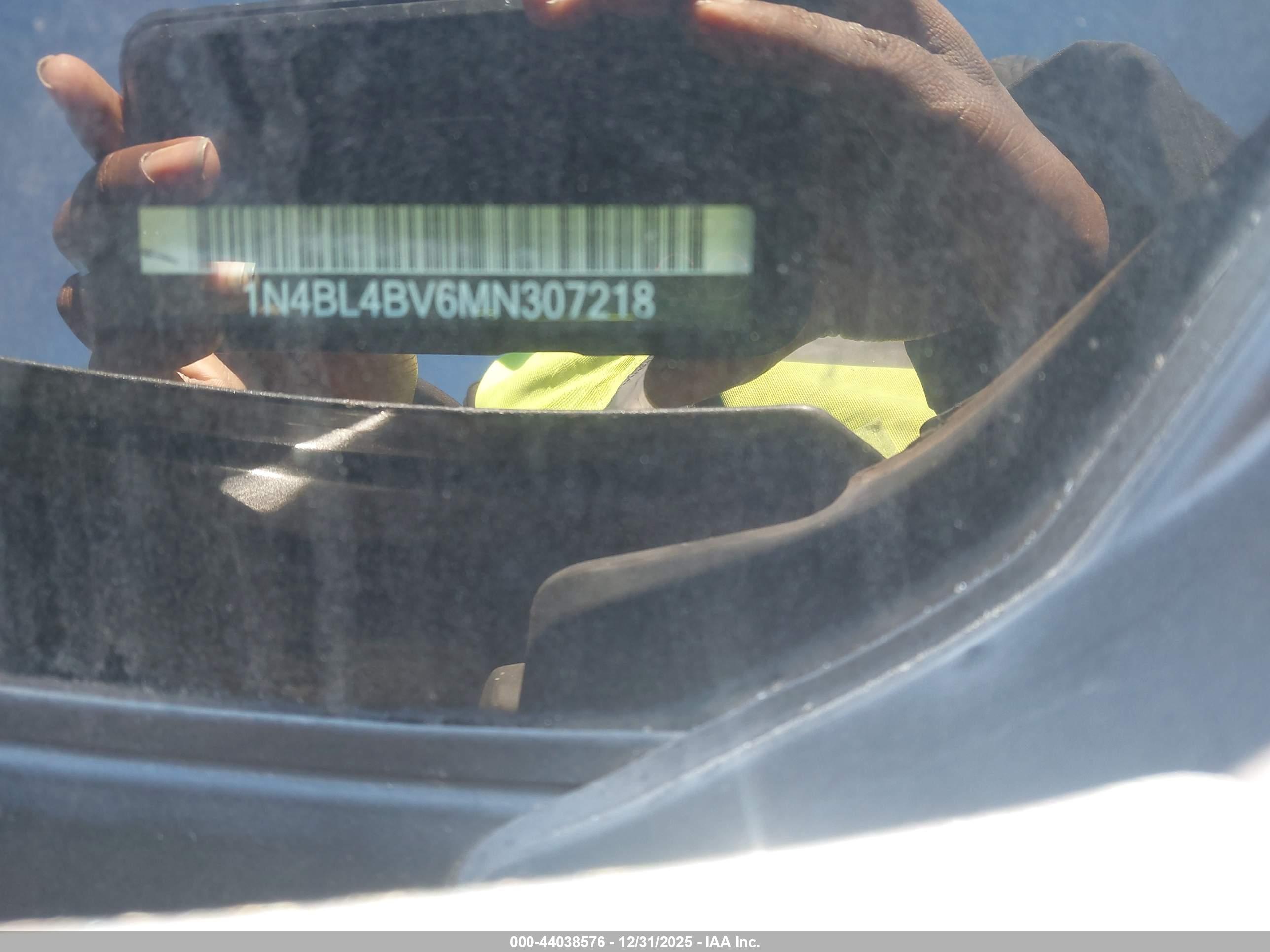 NISSAN ALTIMA image 9