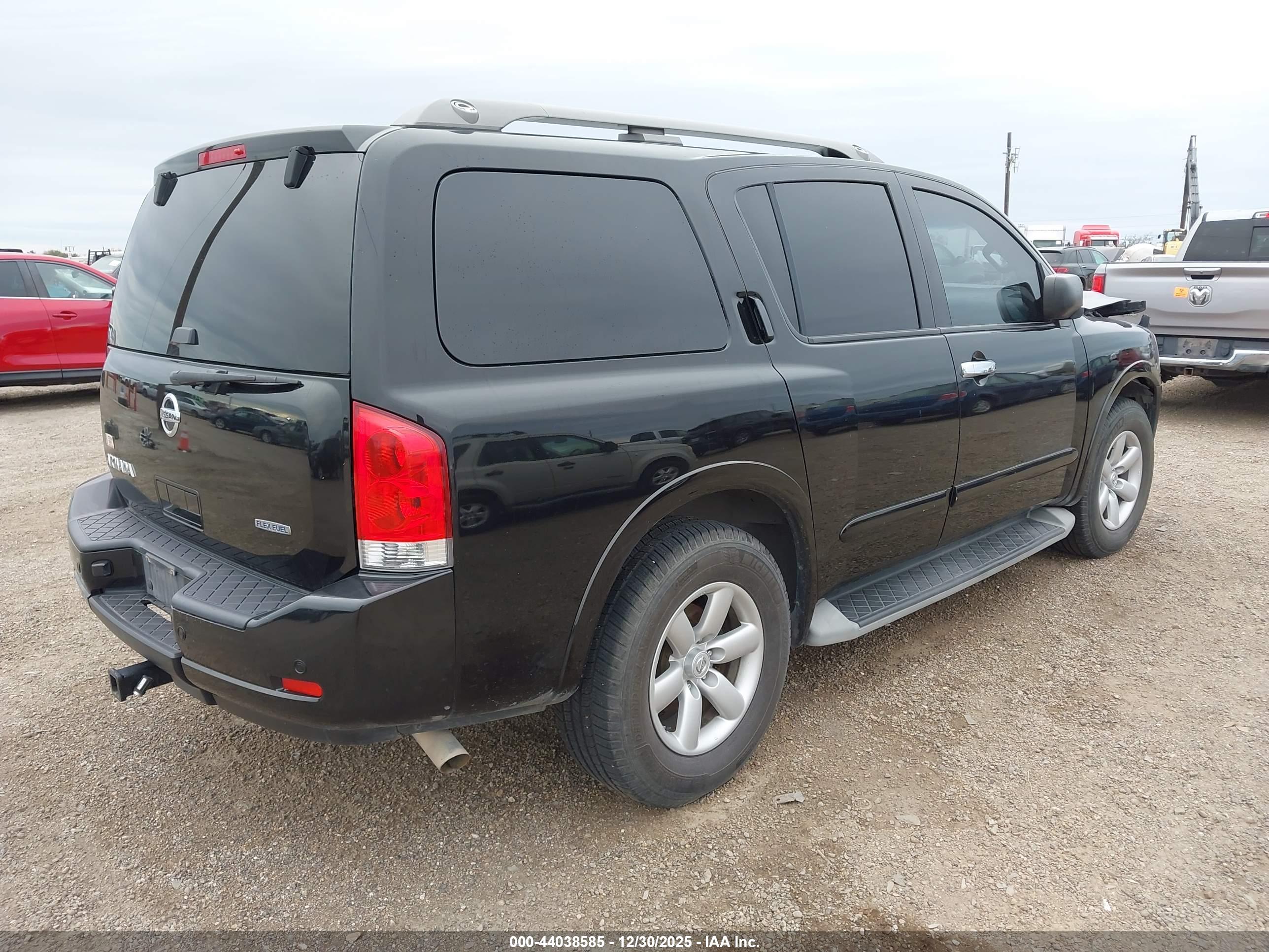 NISSAN ARMADA image 4