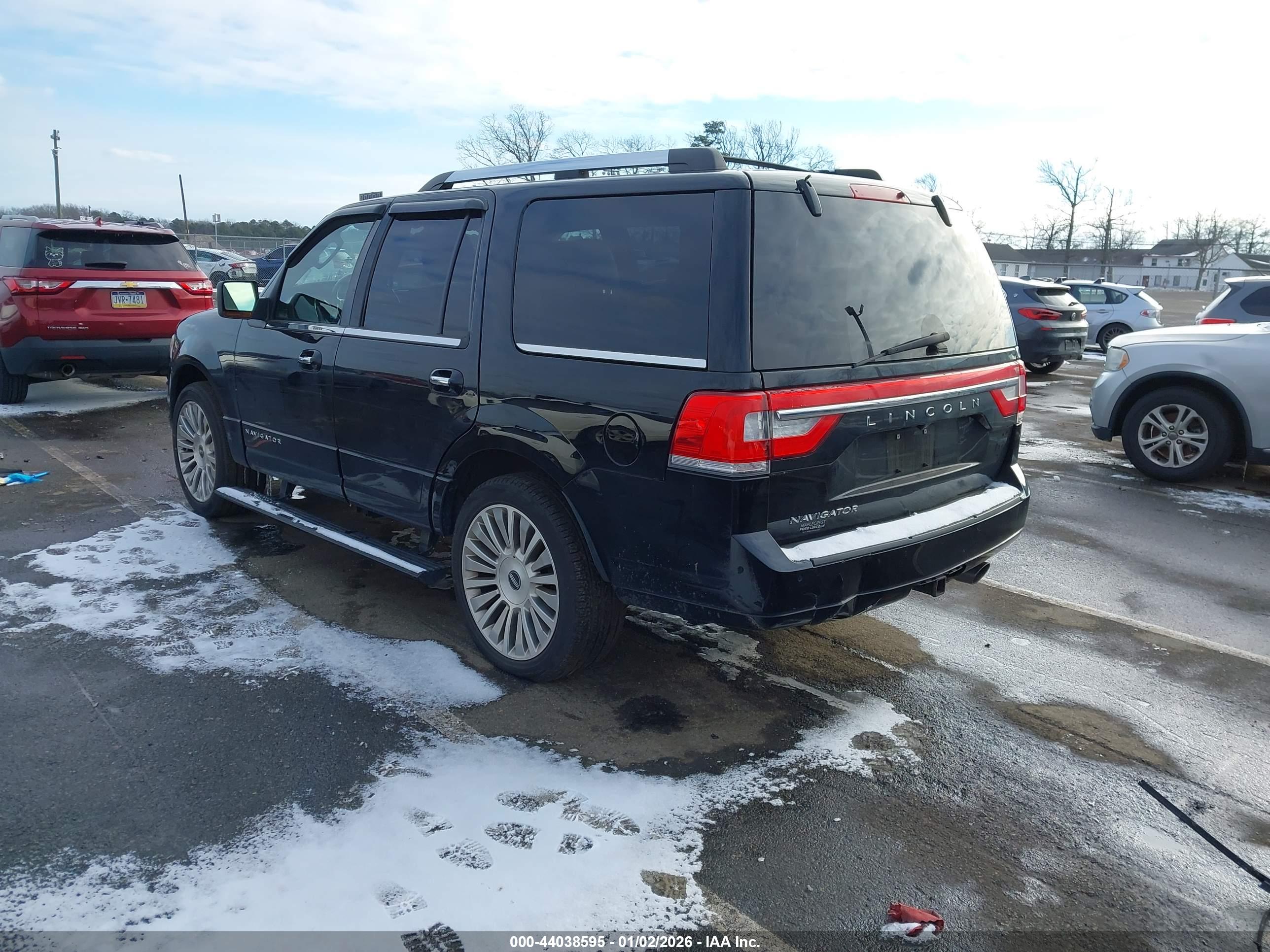 LINCOLN NAVIGATOR image 3