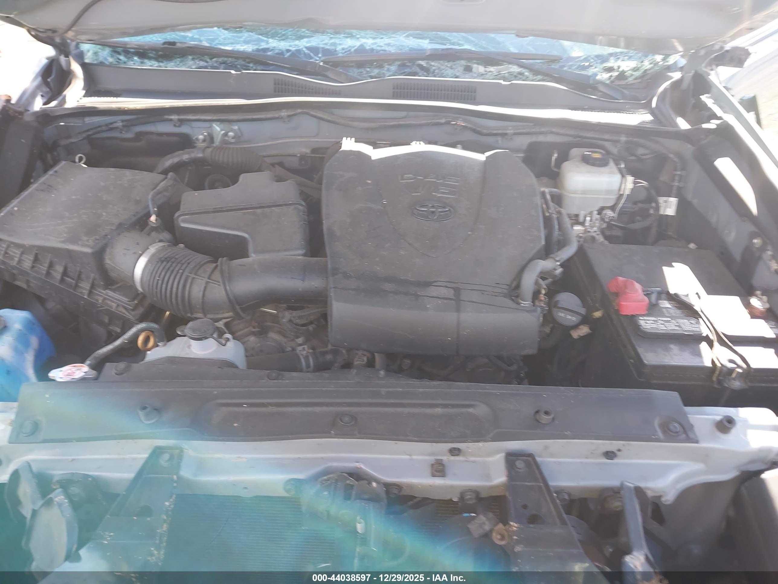 TOYOTA TACOMA image 10