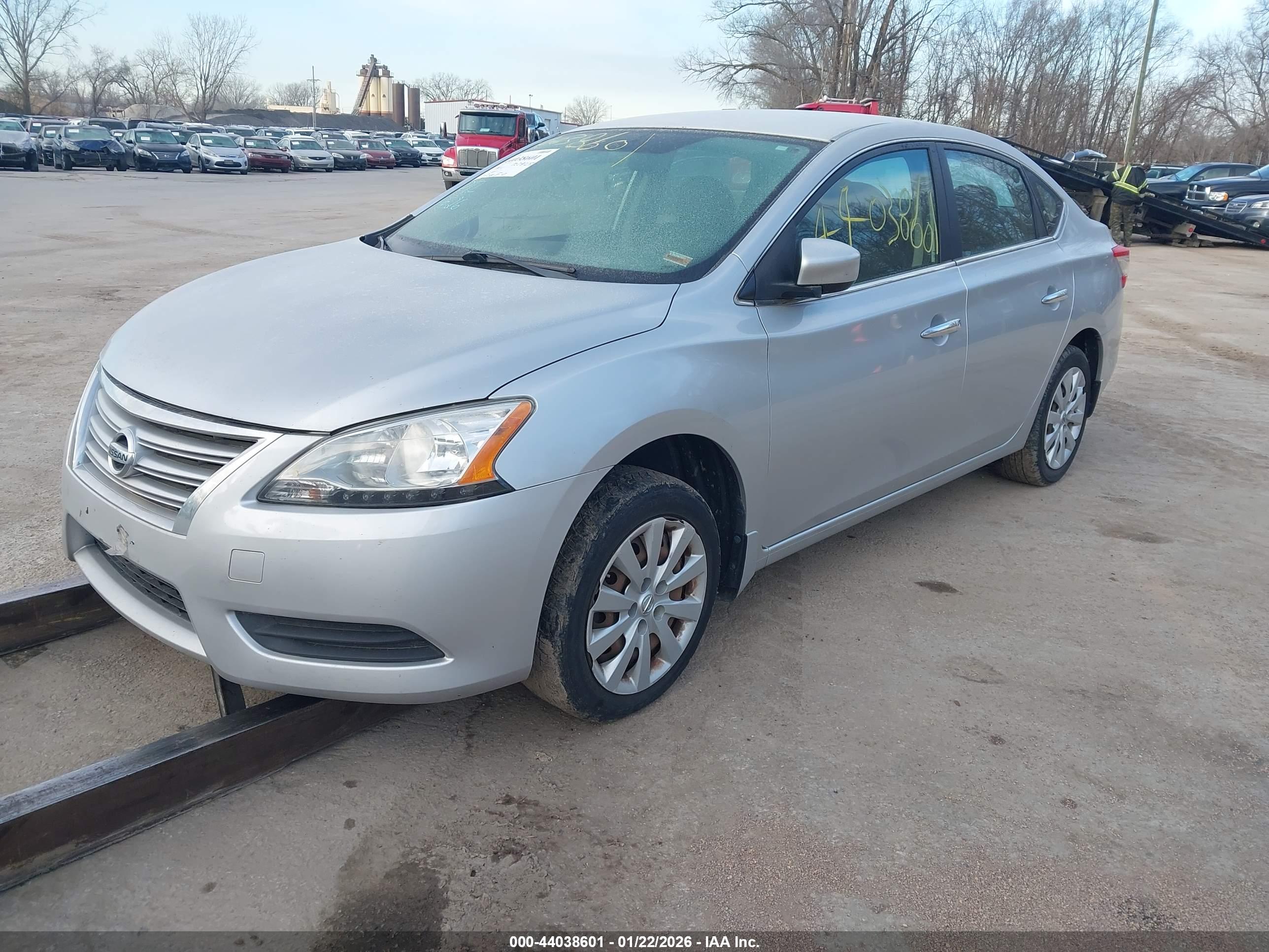 NISSAN SENTRA image 2