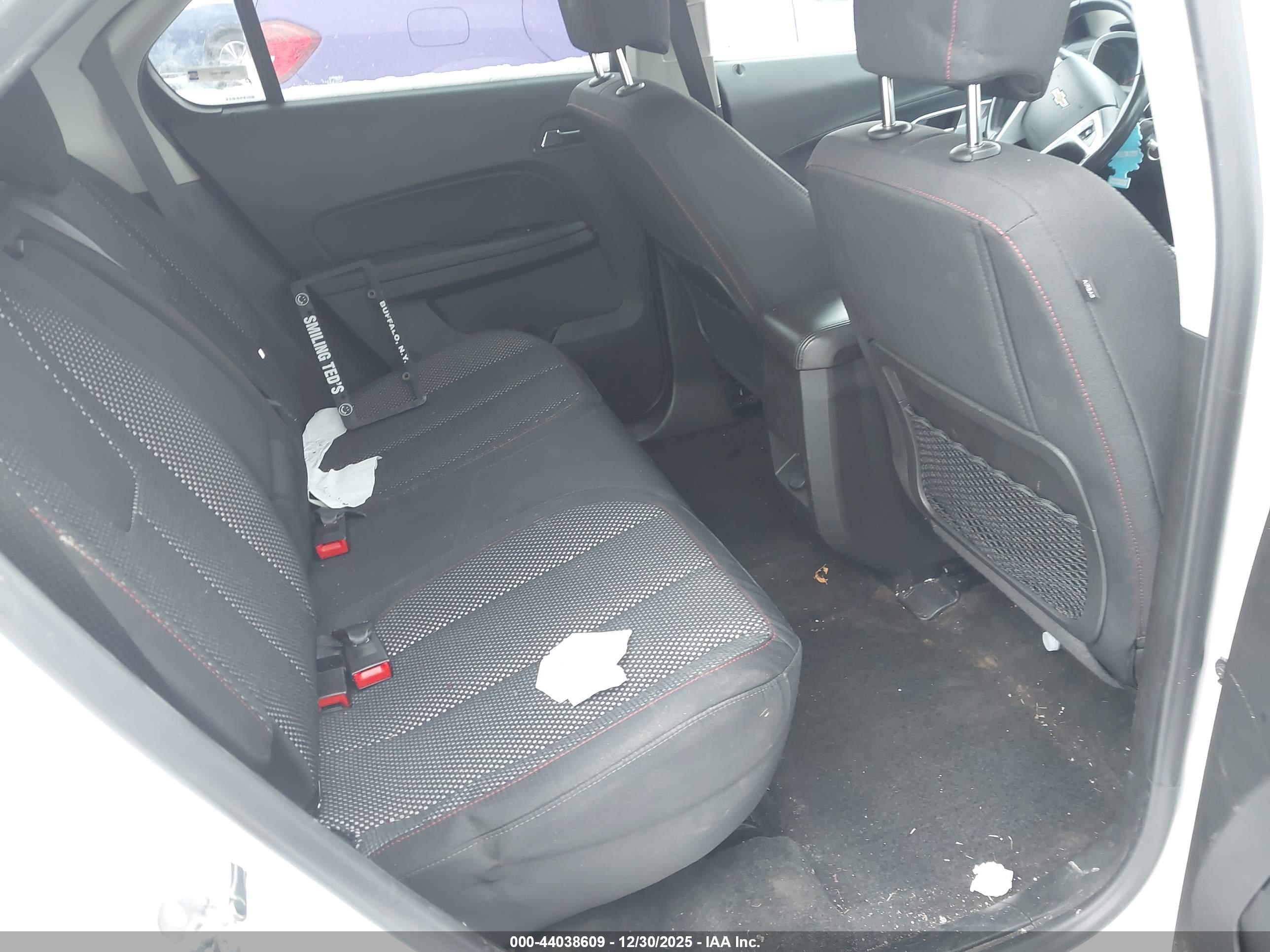 CHEVROLET EQUINOX image 8
