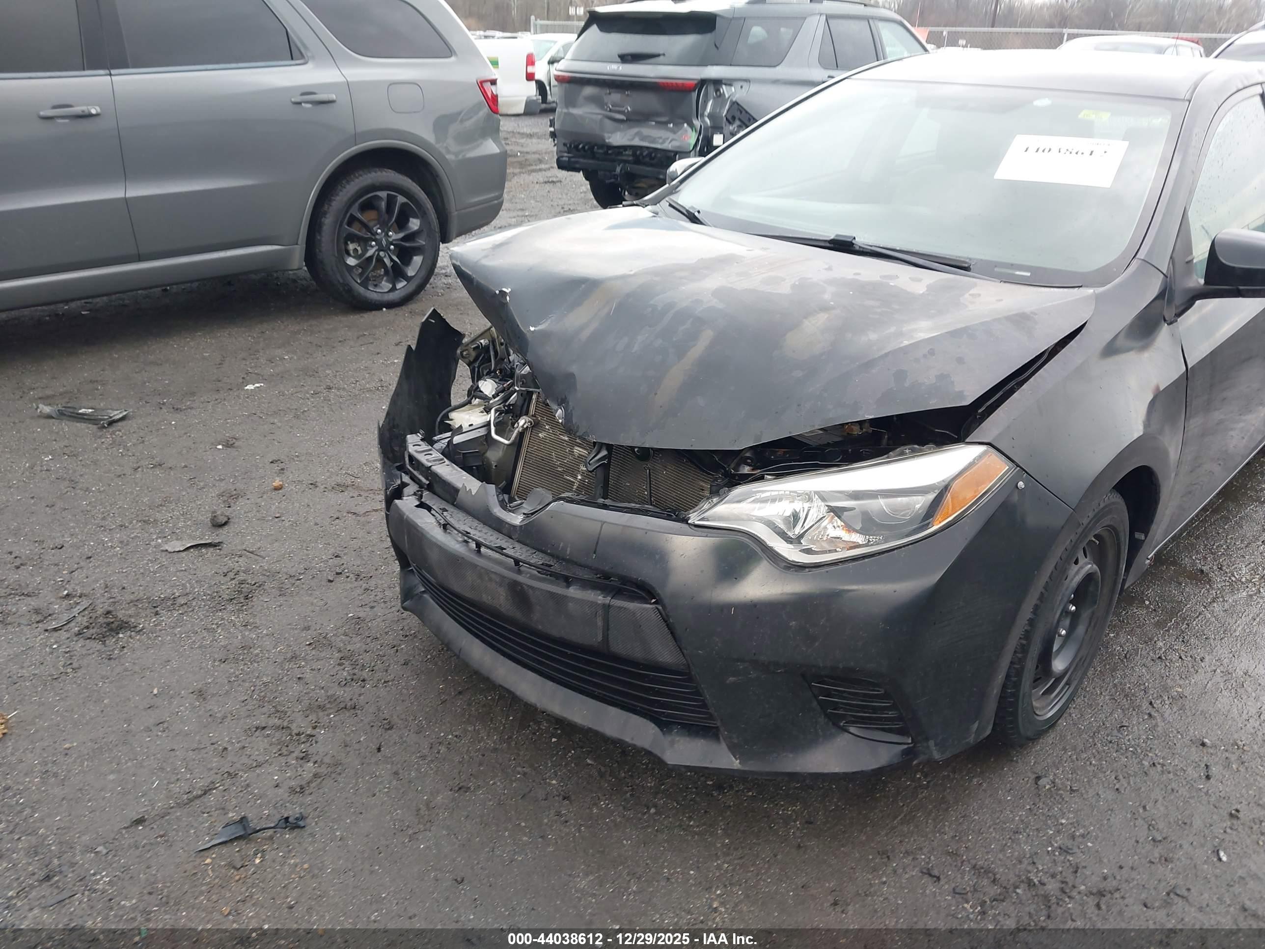 TOYOTA COROLLA image 6