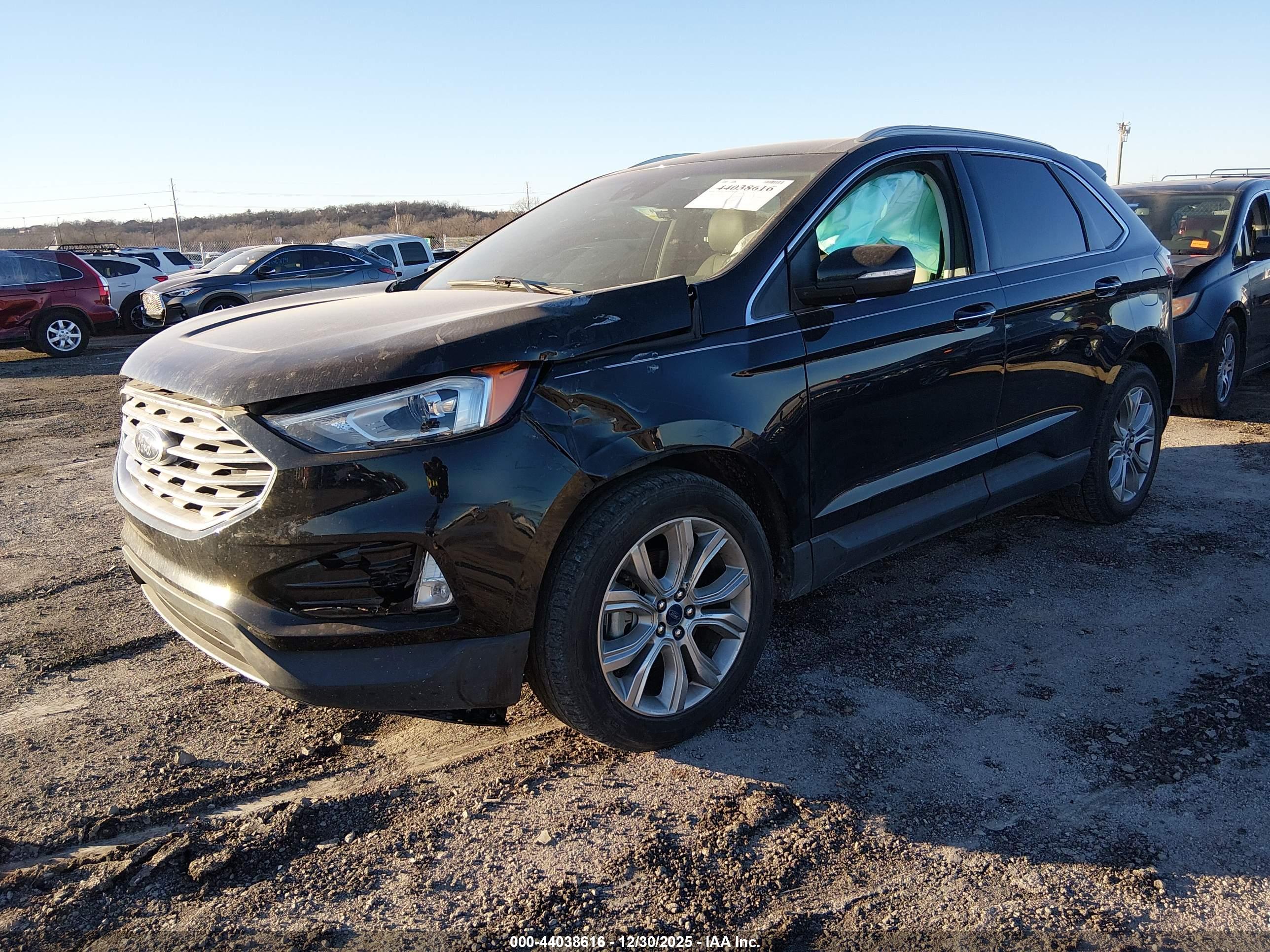 FORD EDGE image 2