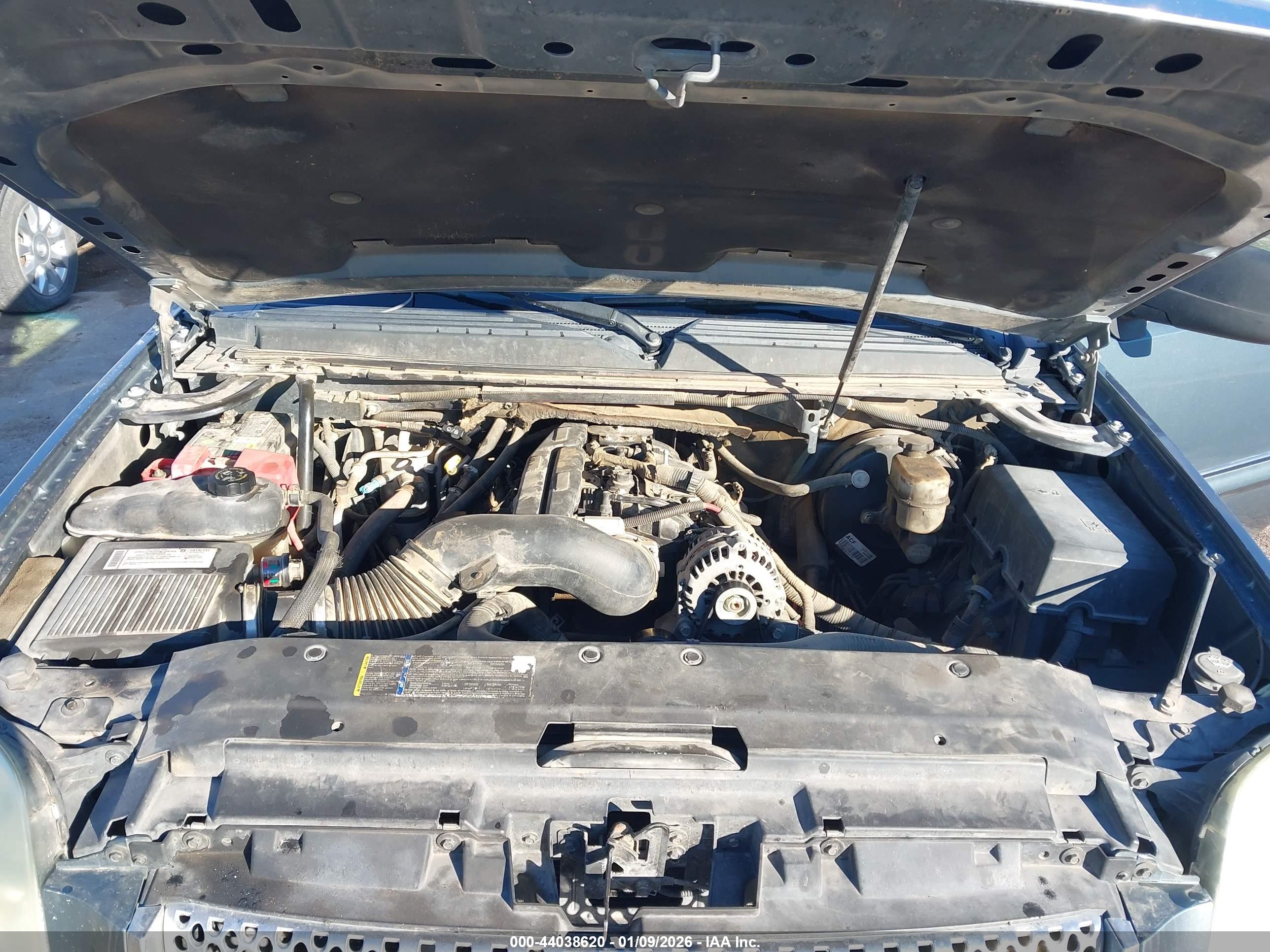 GMC YUKON image 10