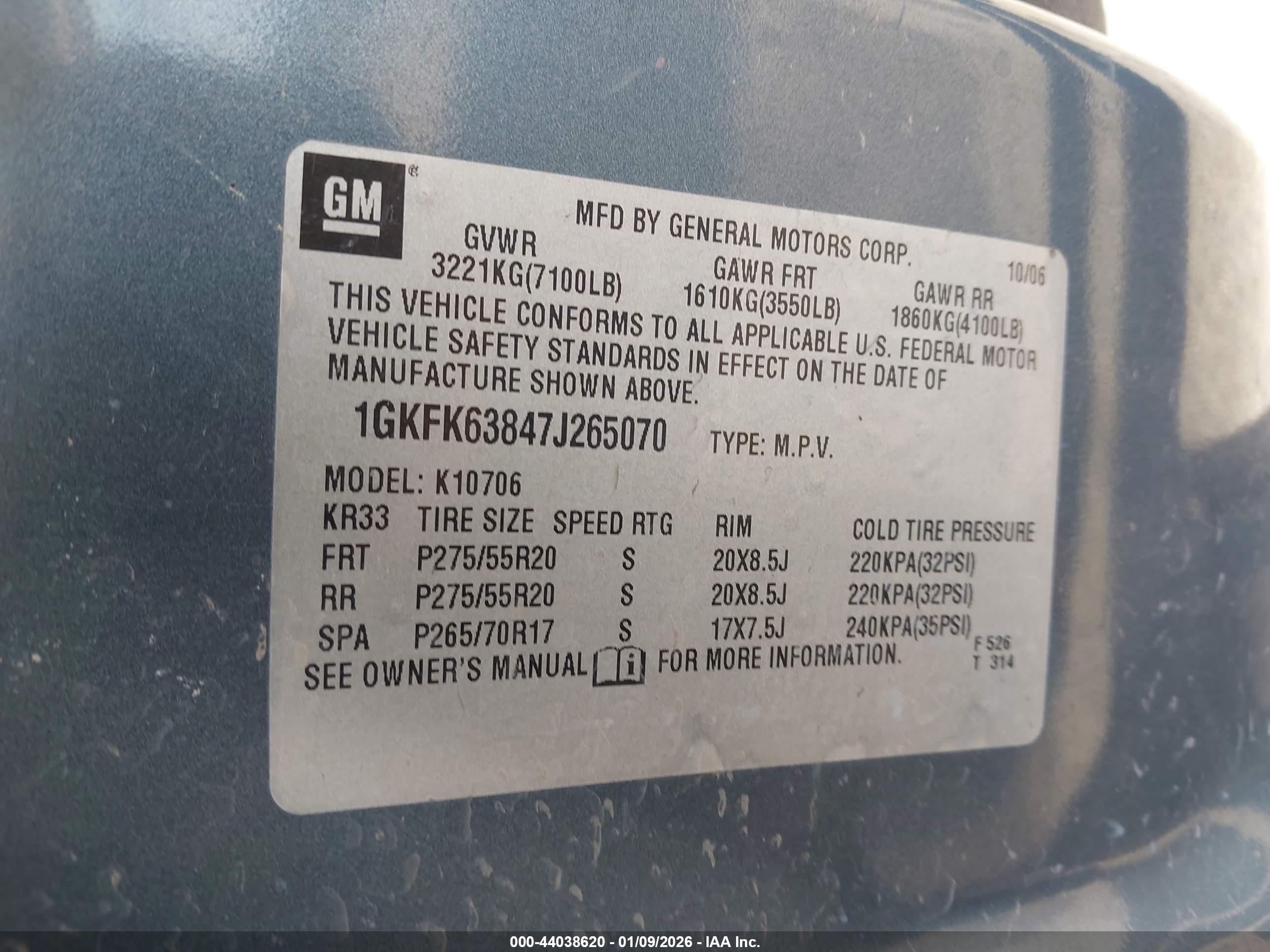 GMC YUKON image 9