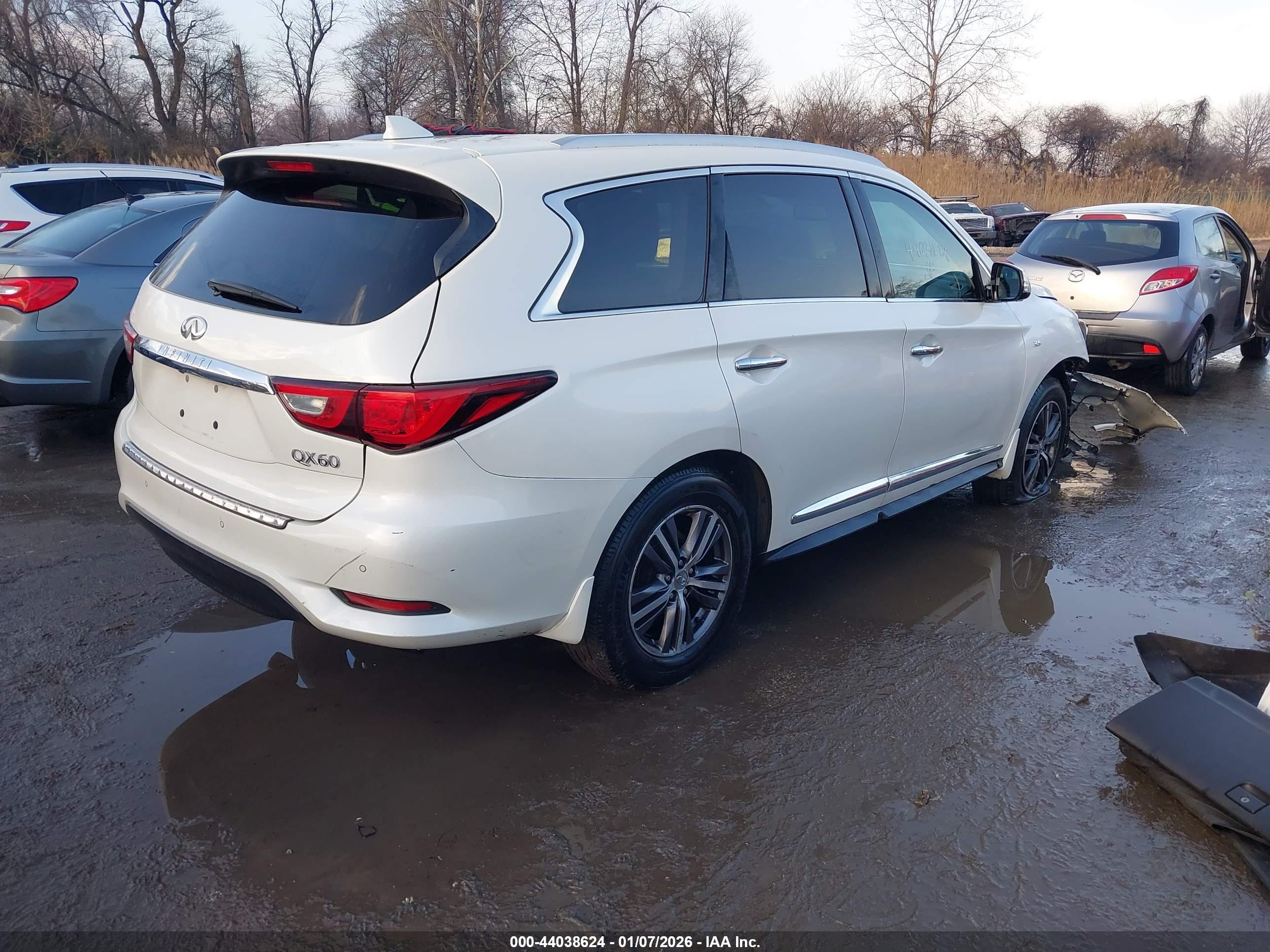 INFINITI QX60 image 4