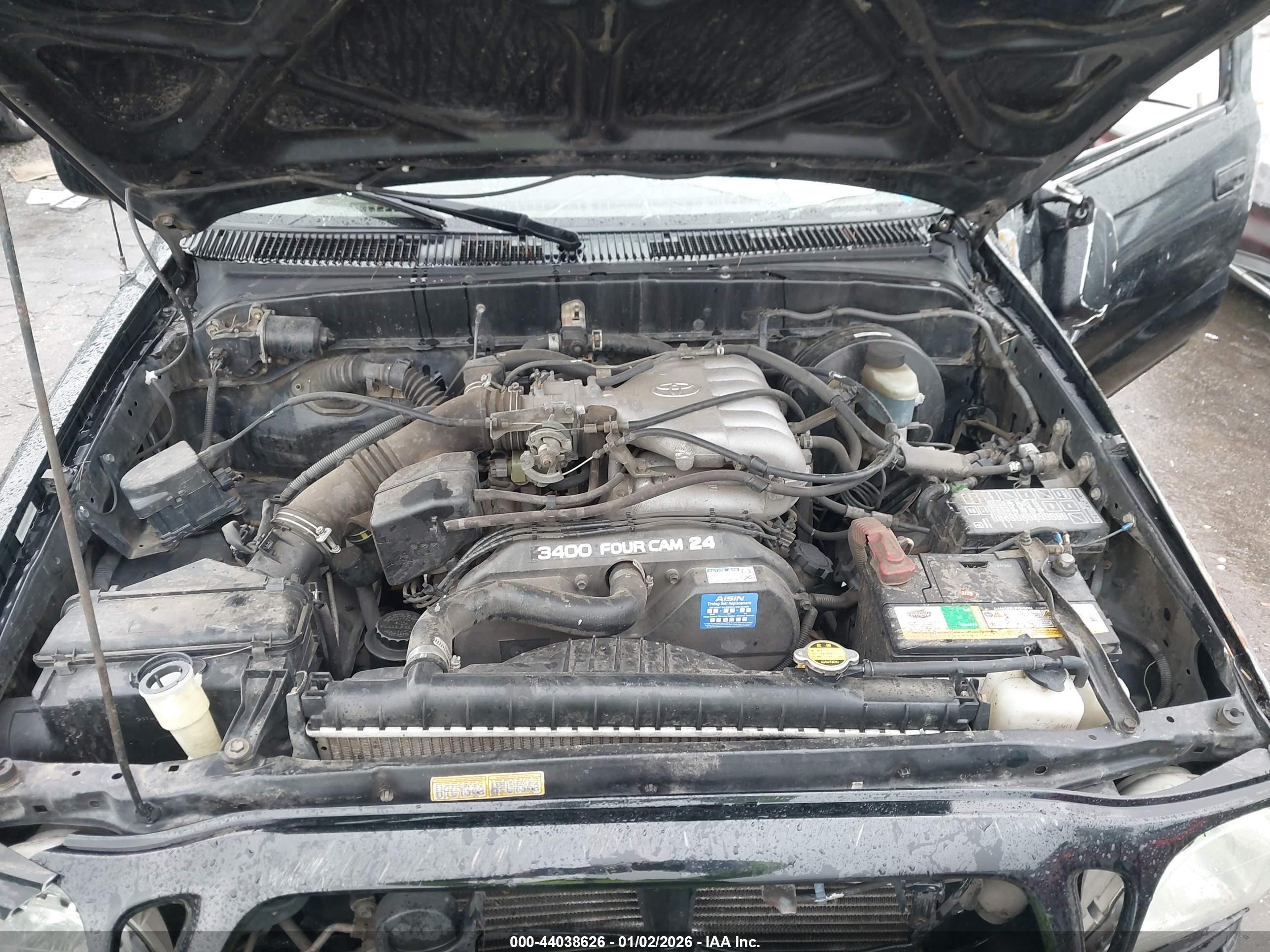 TOYOTA TACOMA image 10
