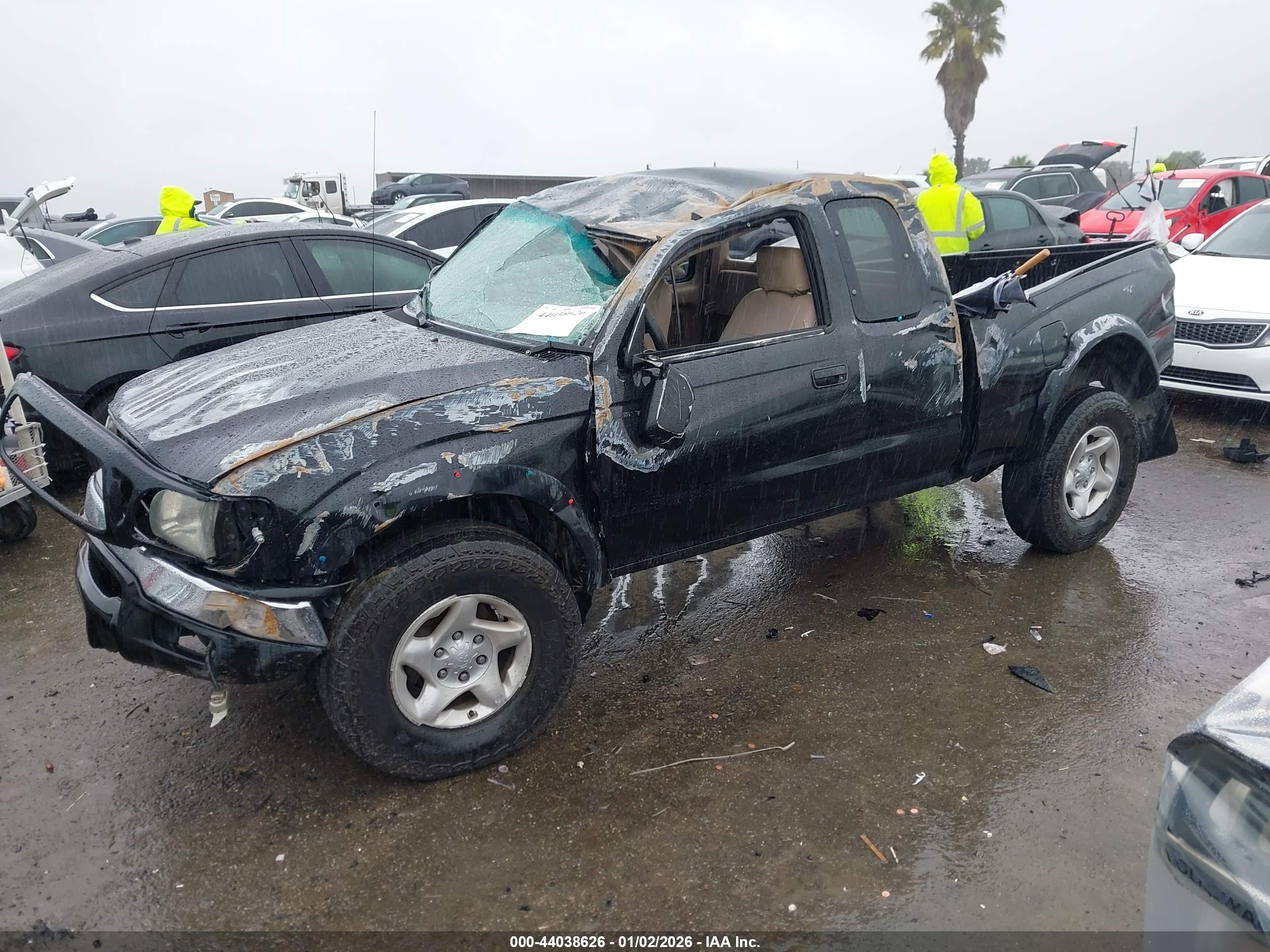 TOYOTA TACOMA image 2