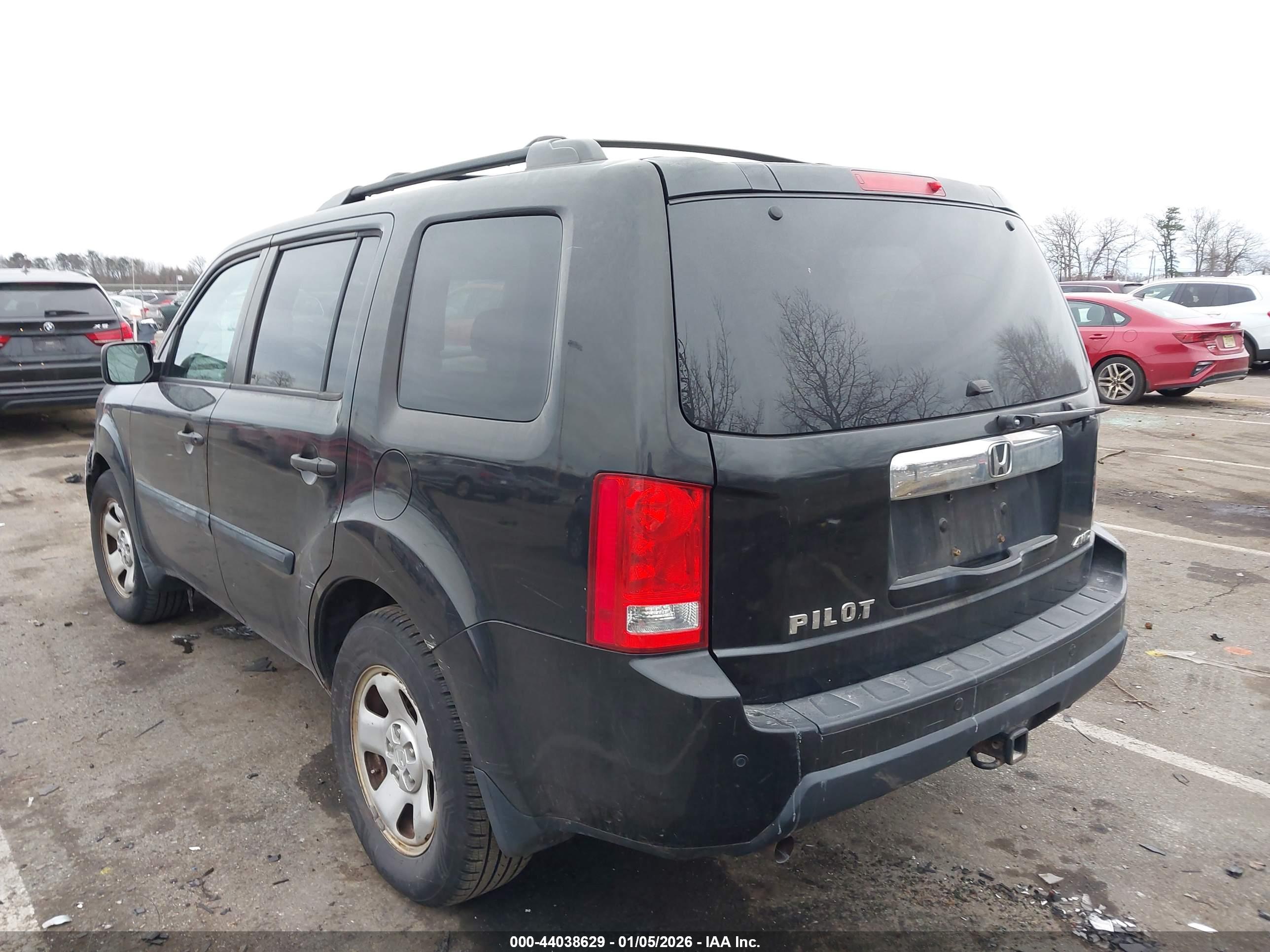 HONDA PILOT image 3