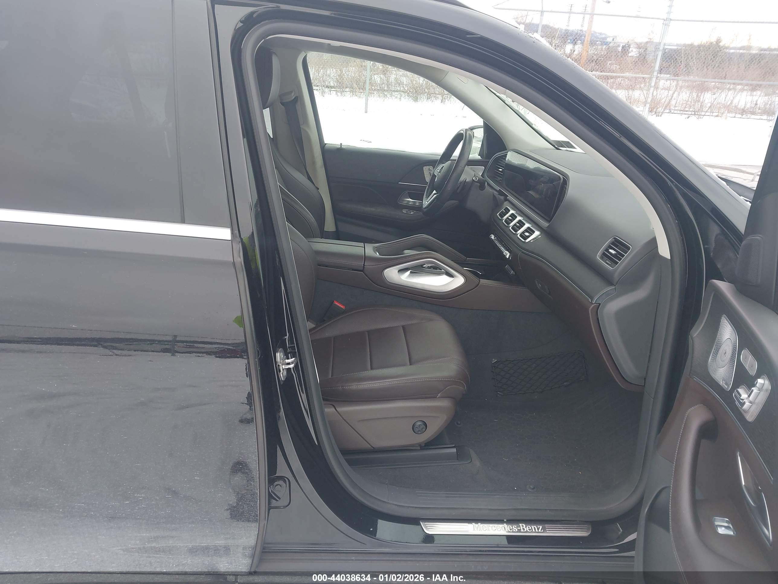 MERCEDES-BENZ GLE image 5