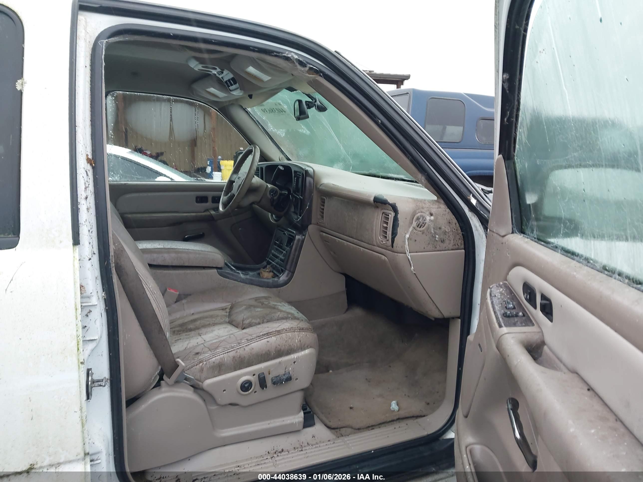 GMC YUKON image 5