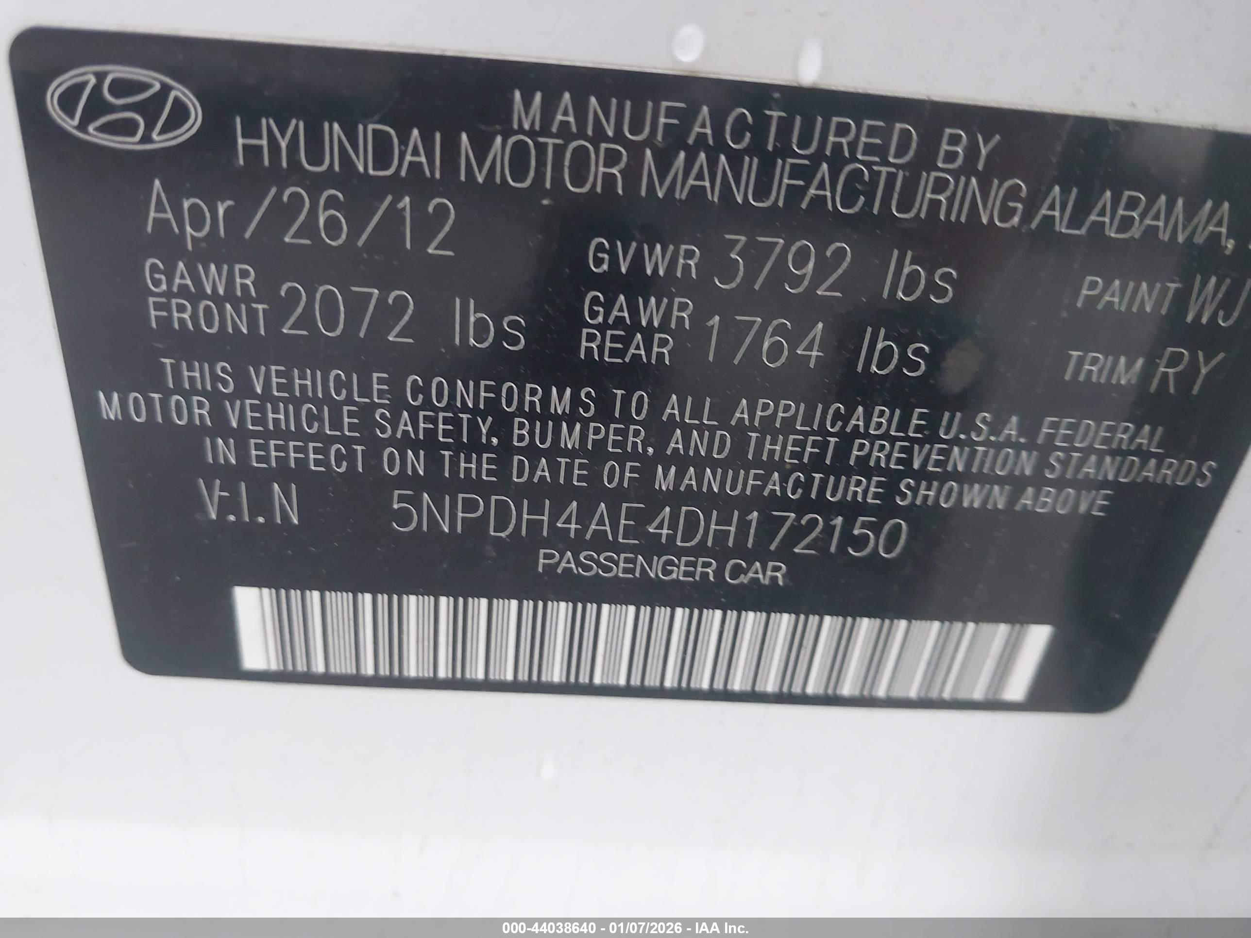 HYUNDAI ELANTRA image 9