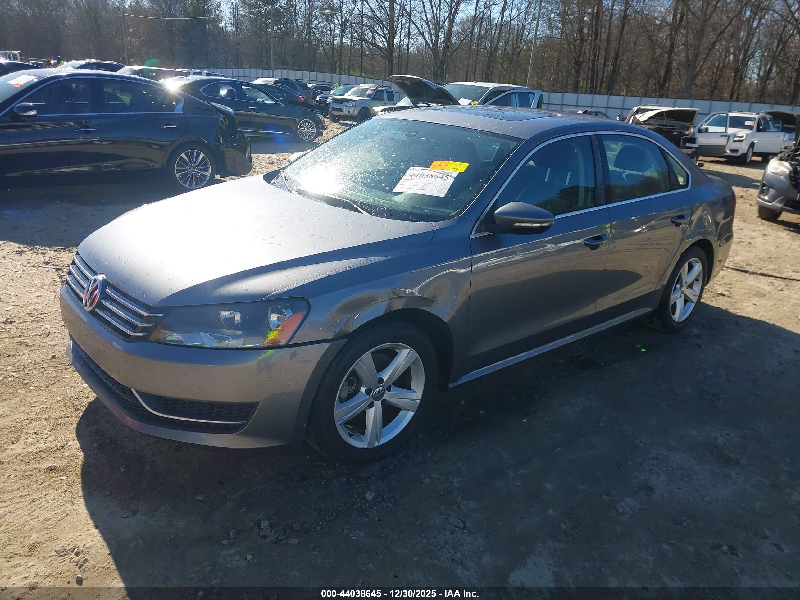 VOLKSWAGEN PASSAT image 6