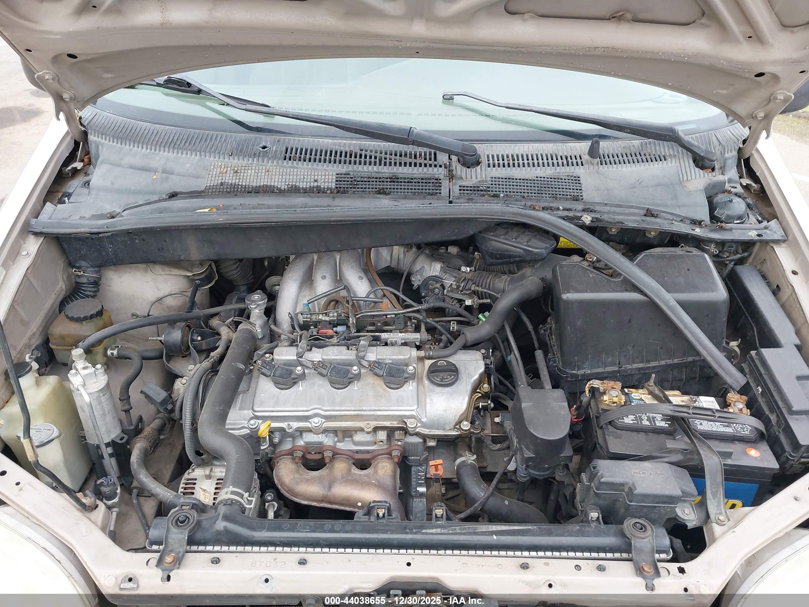 TOYOTA SIENNA image 10