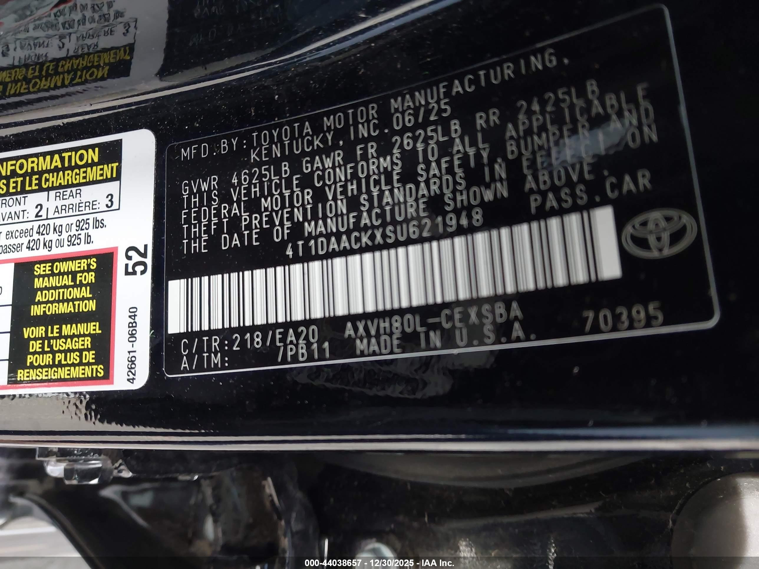 TOYOTA CAMRY image 9