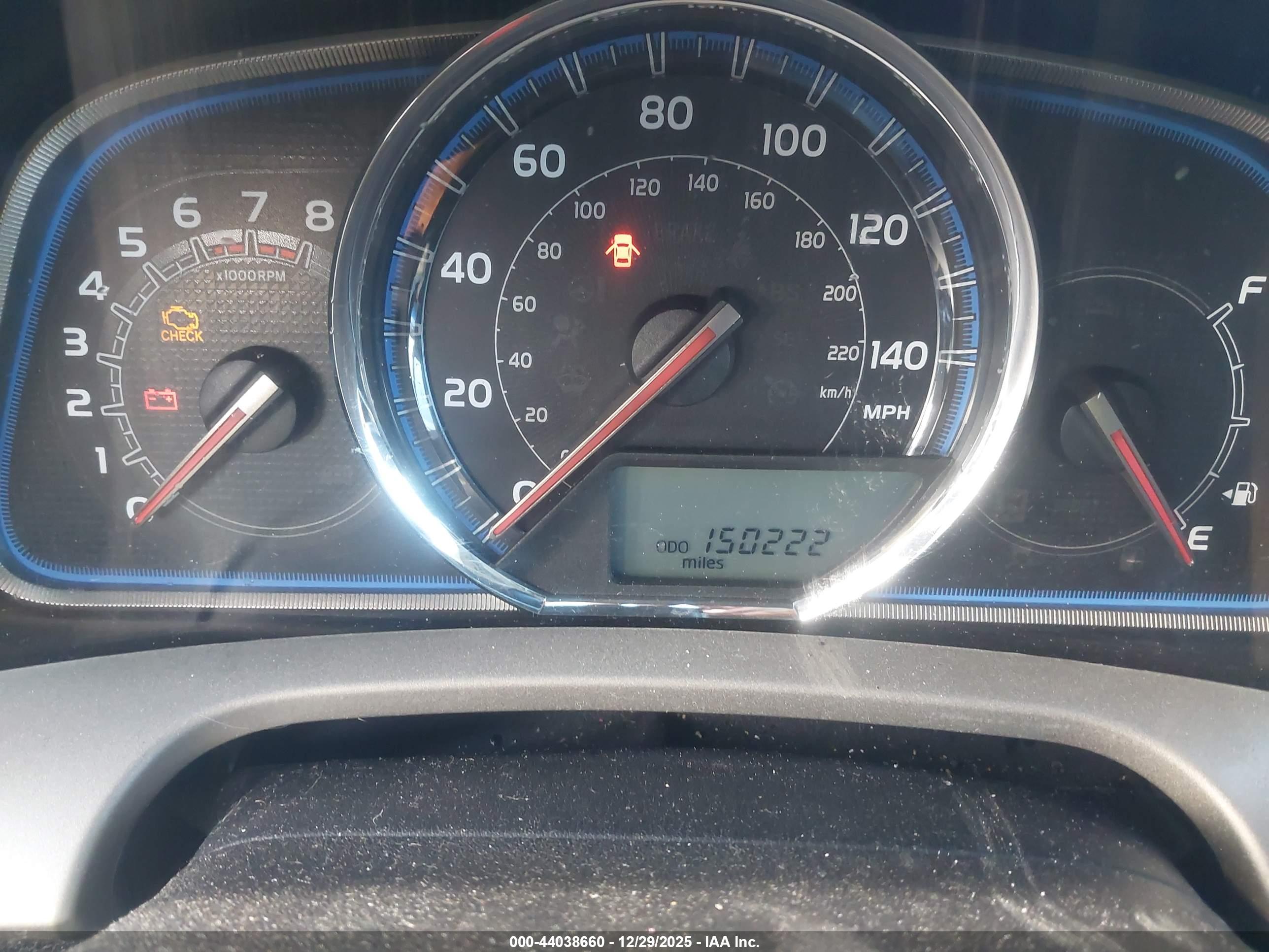 TOYOTA RAV4 image 7