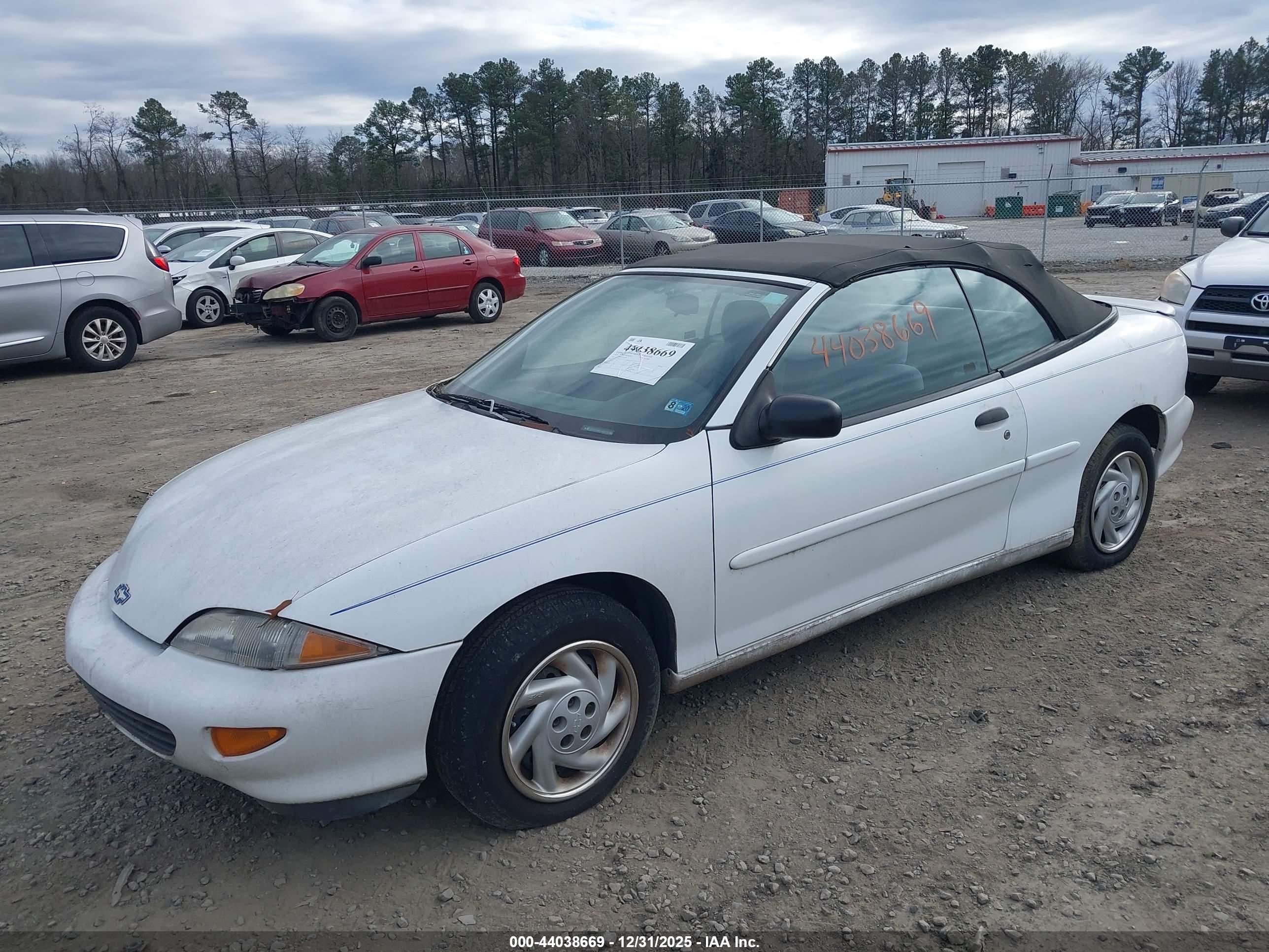CHEVROLET CAVALIER image 2
