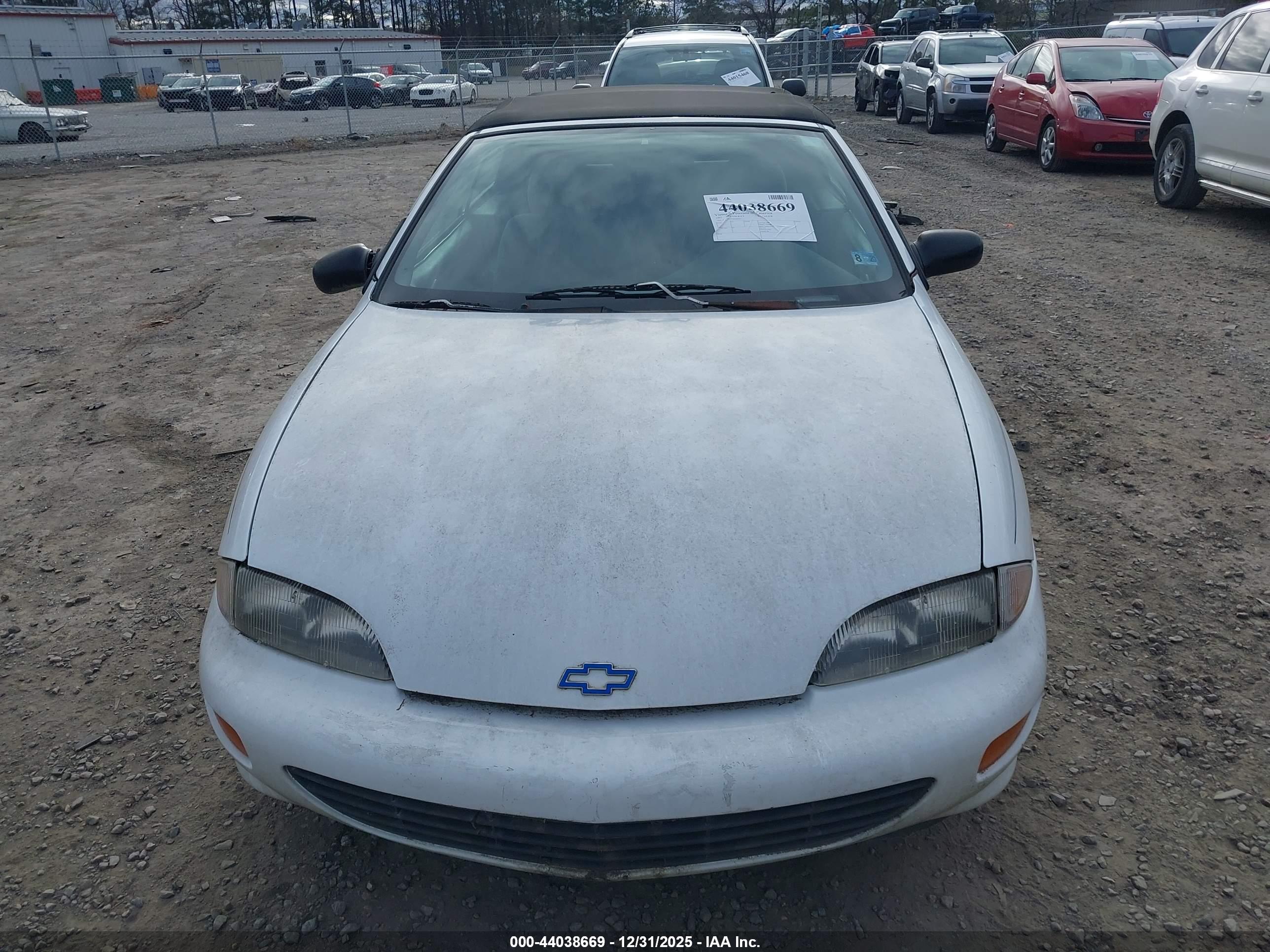 CHEVROLET CAVALIER image 6