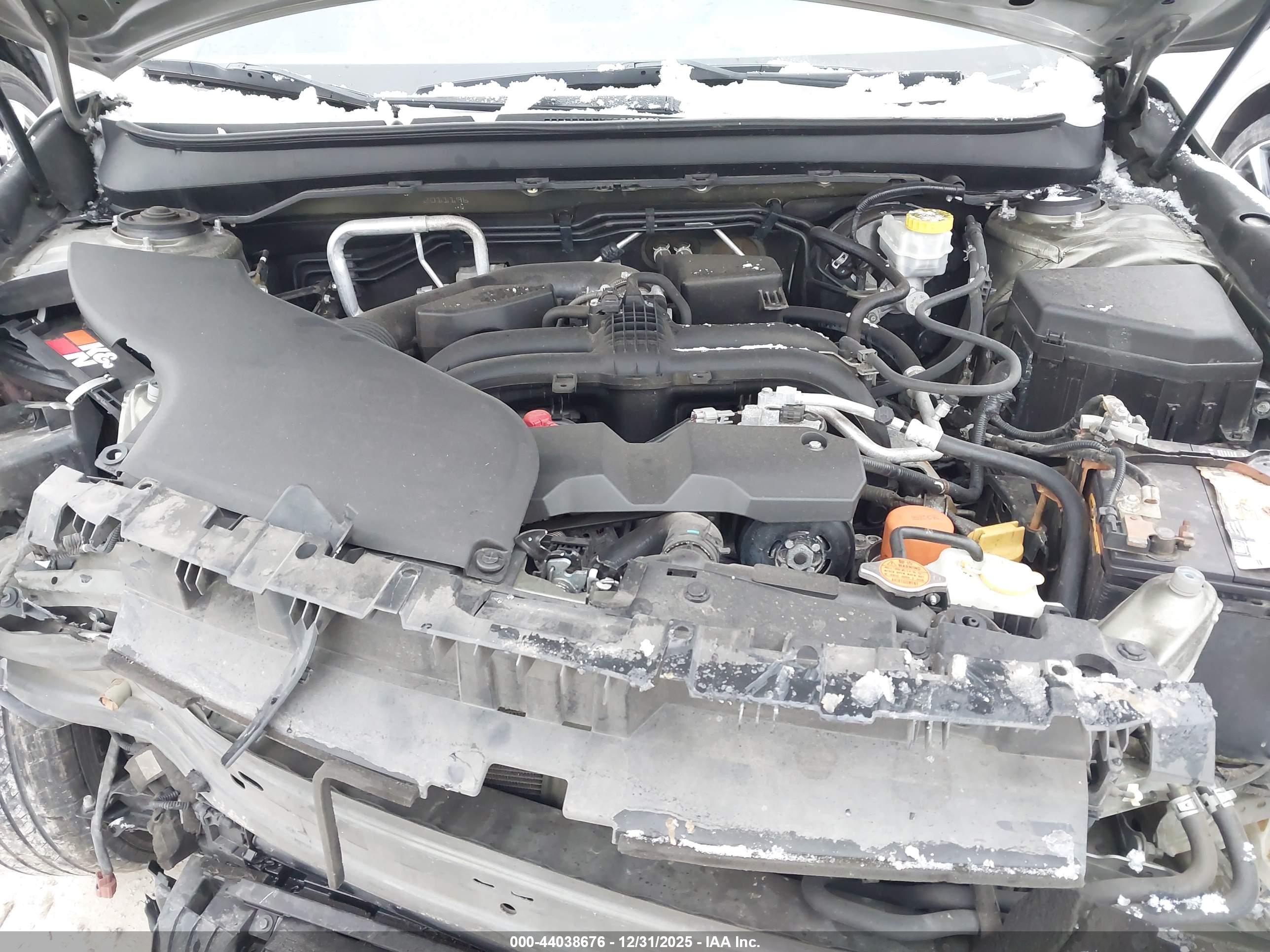 SUBARU OUTBACK image 10