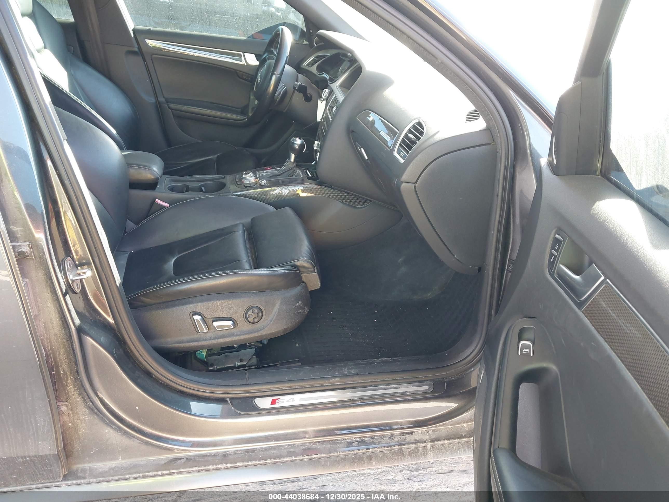 AUDI S4 image 5