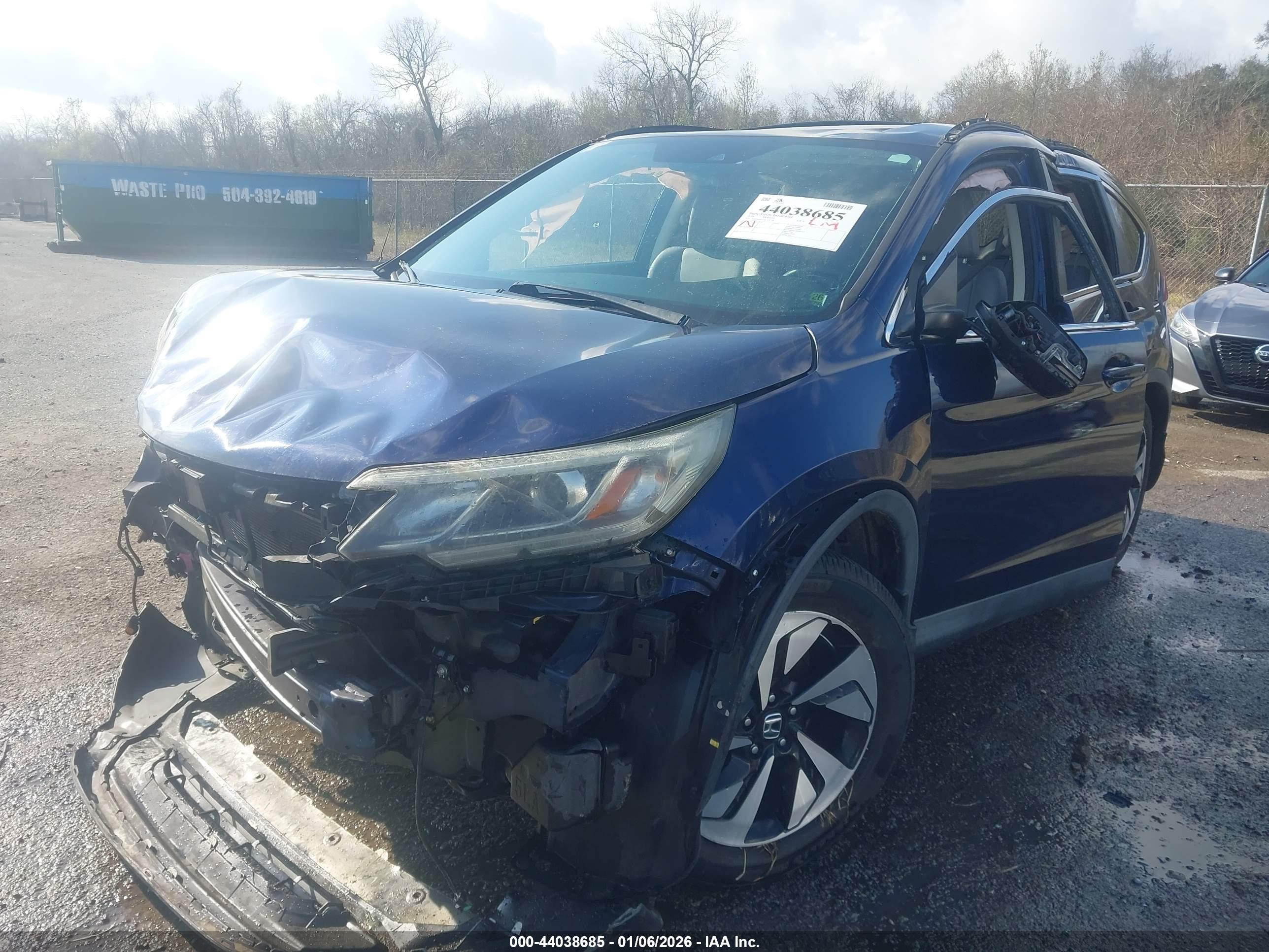 HONDA CR-V image 2