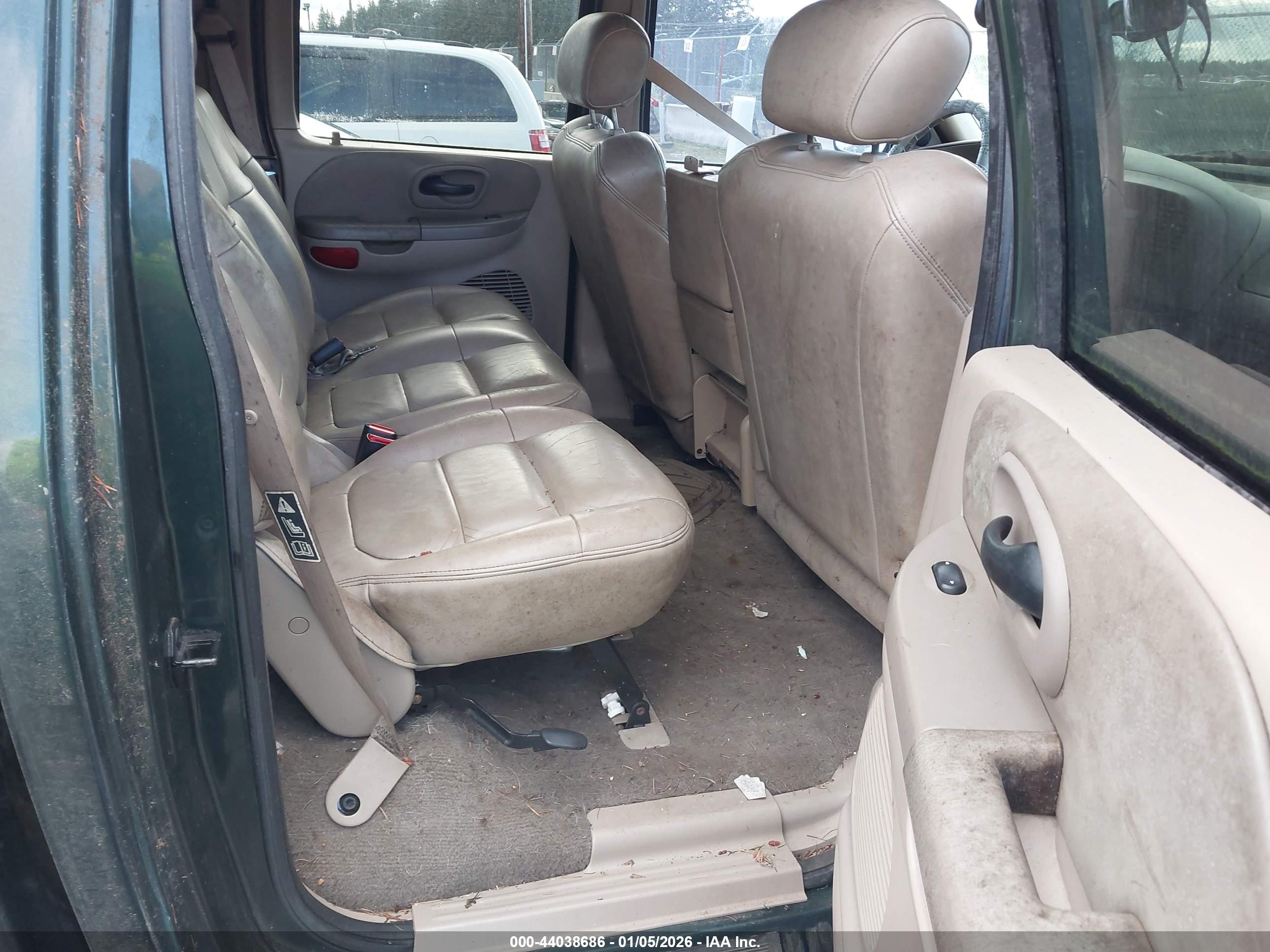 FORD F-150 image 8