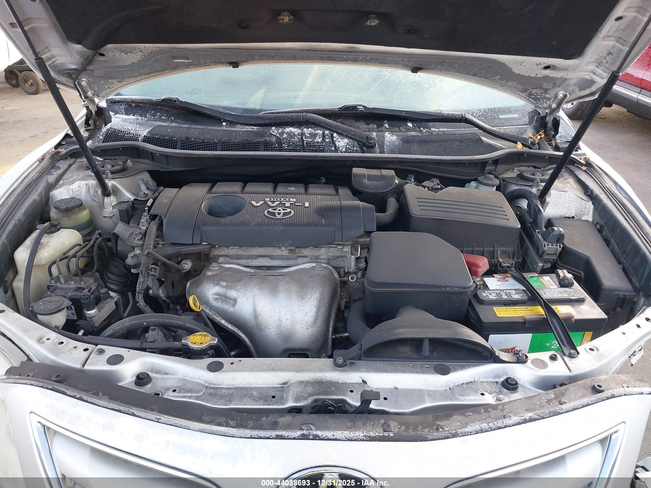 TOYOTA CAMRY image 10