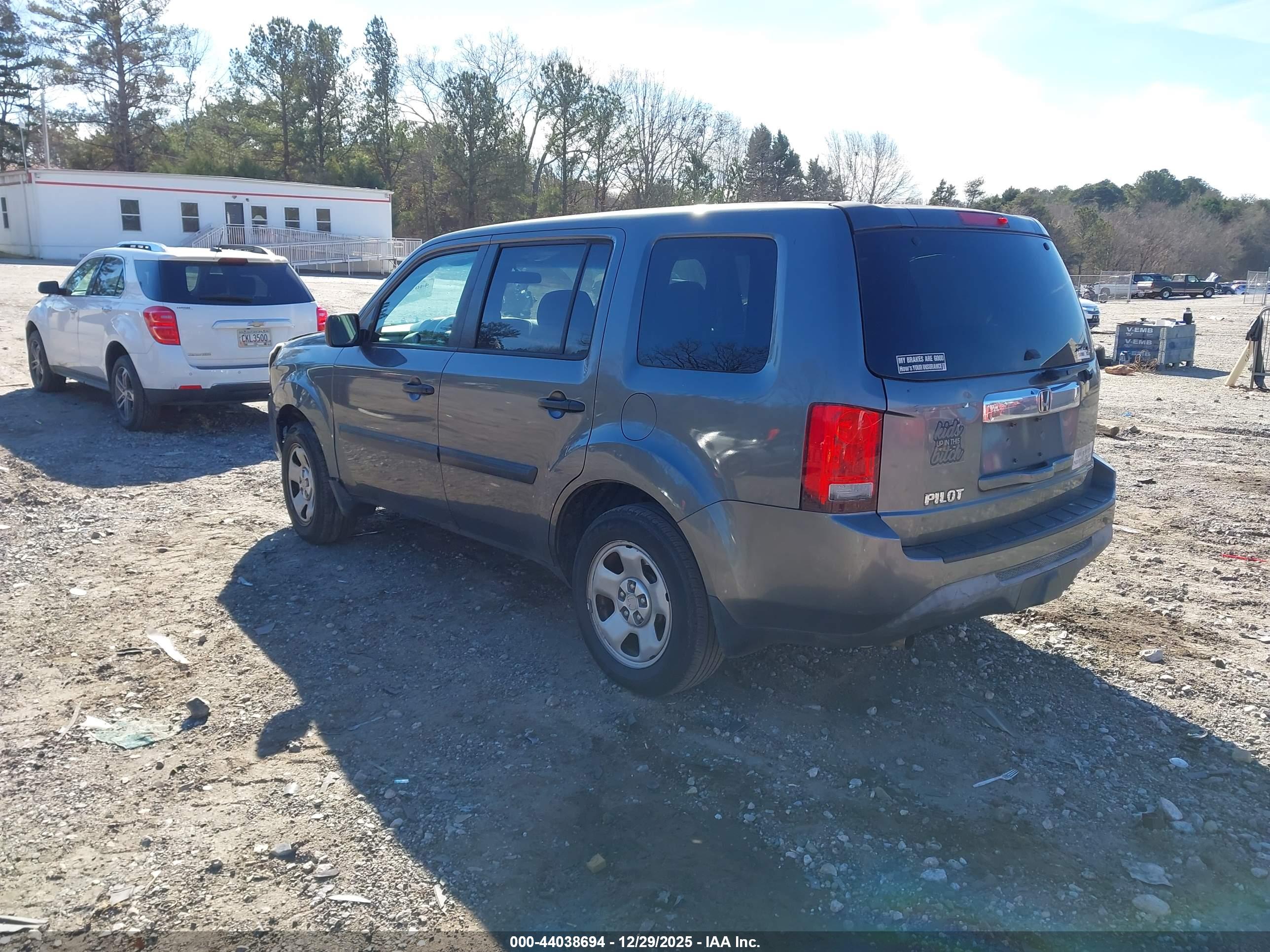 HONDA PILOT image 3