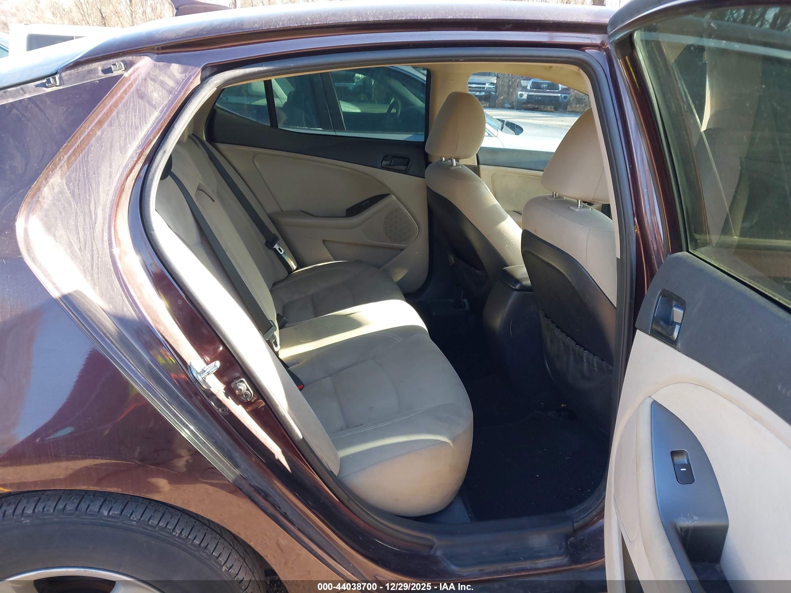 KIA OPTIMA image 8