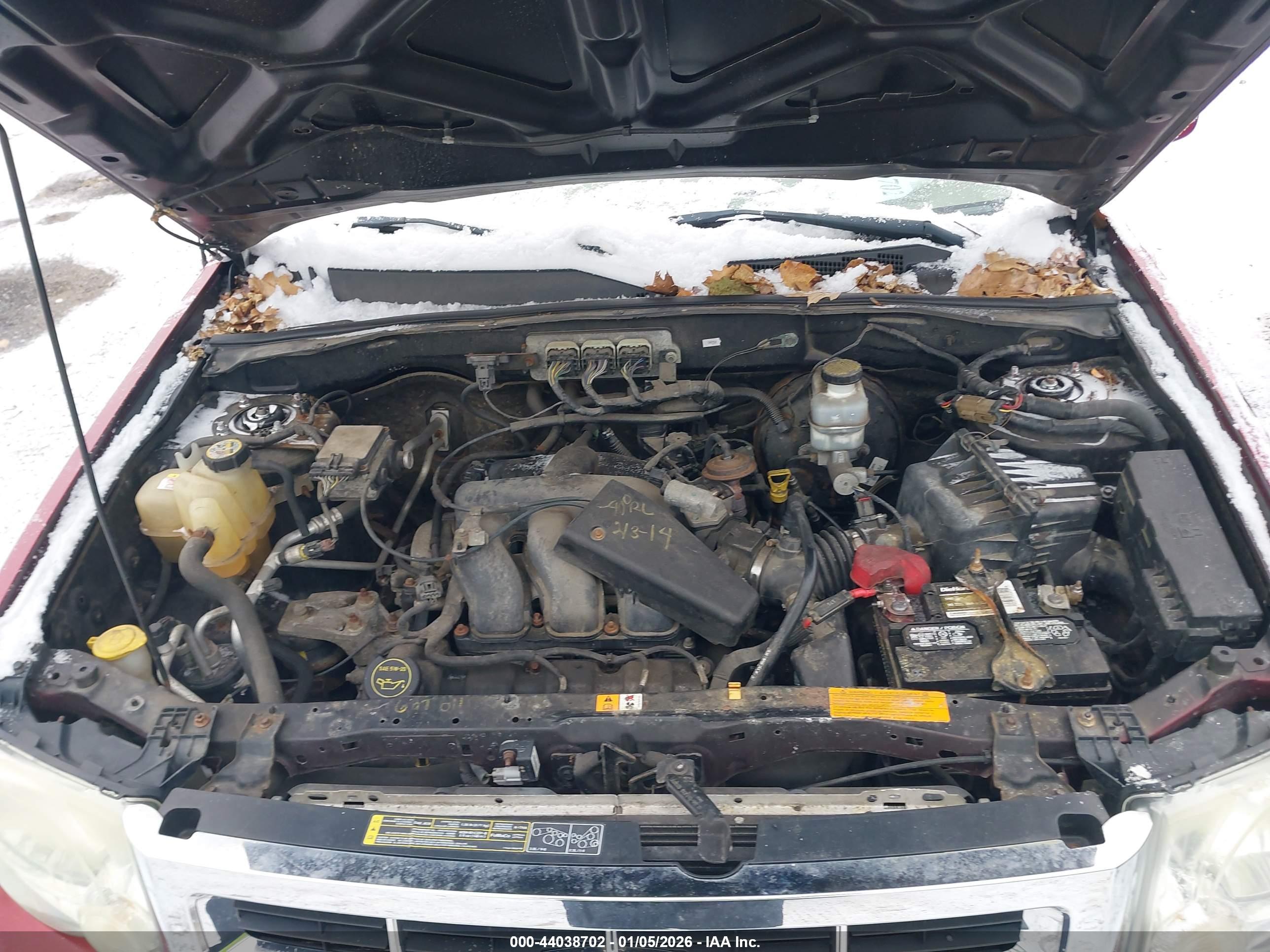 FORD ESCAPE image 10