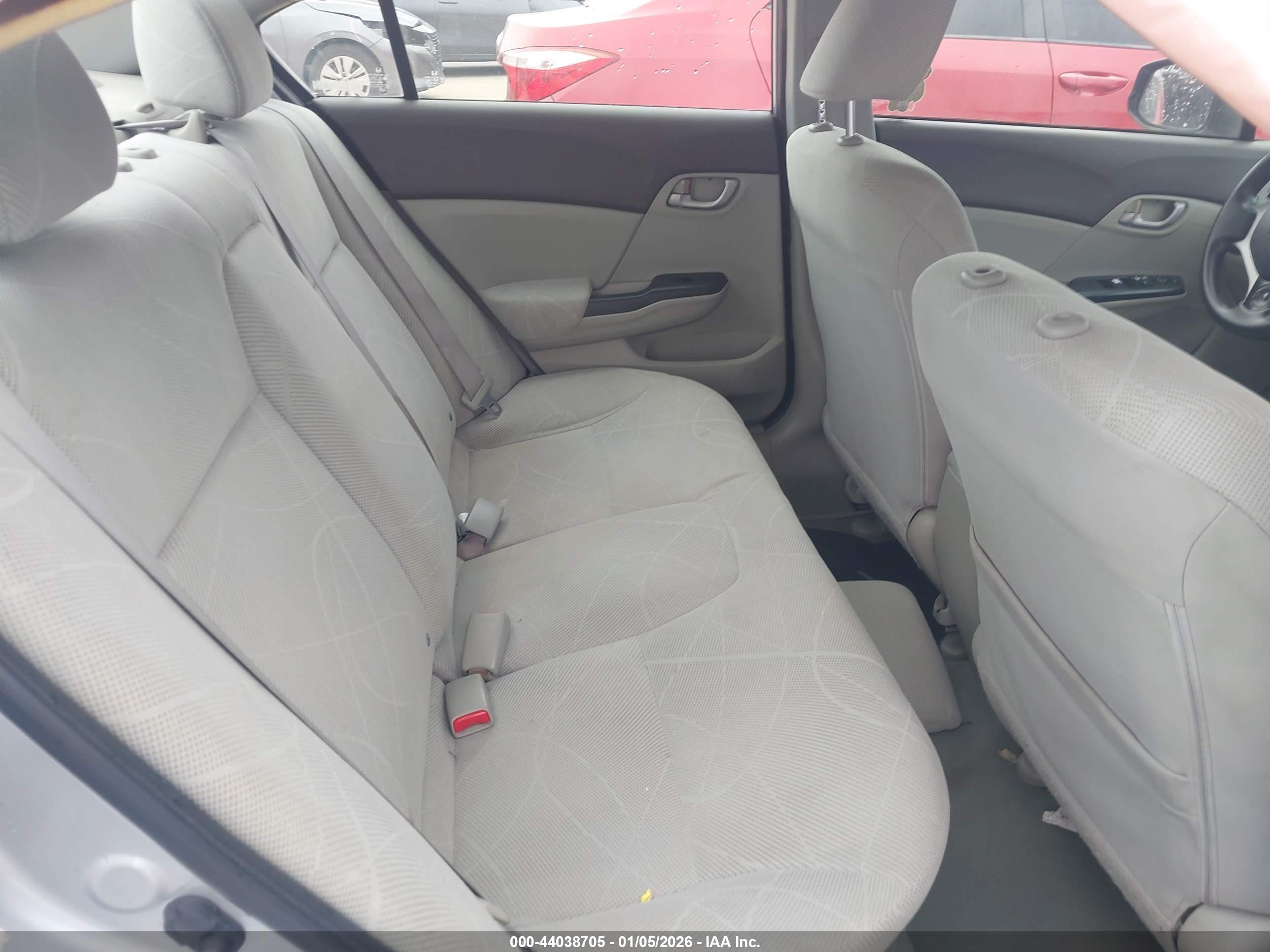HONDA CIVIC image 8